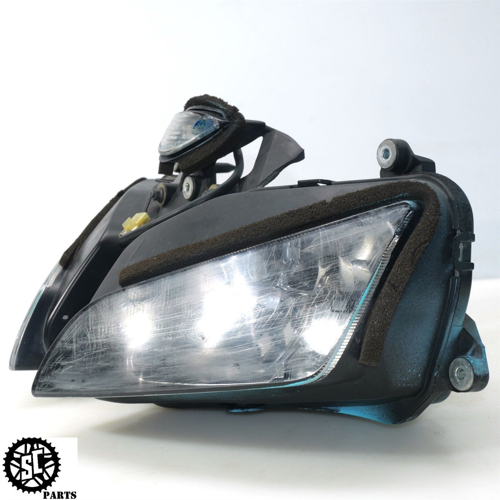 03 04 HONDA CBR600RR HEADLIGHT PILOT LIGHT H43 - SALVAGECYCLEPARTS