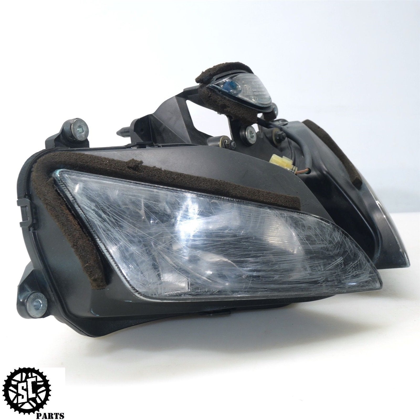 03 04 HONDA CBR600RR HEADLIGHT PILOT LIGHT H43 - SALVAGECYCLEPARTS