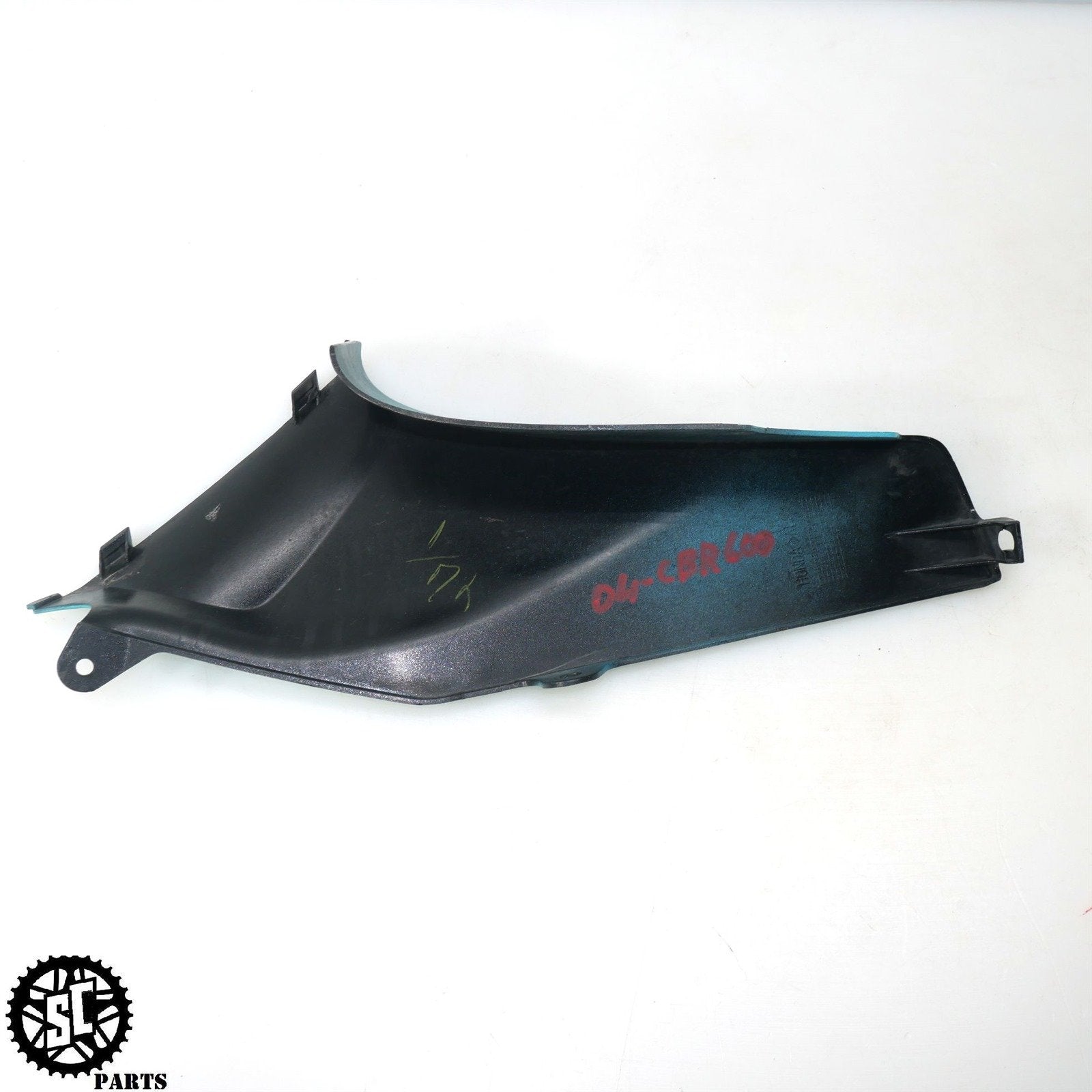 03 04 HONDA CBR600RR LEFT INNER FAIRING RAM AIR DASH DUCT COVER H43 - SALVAGECYCLEPARTS