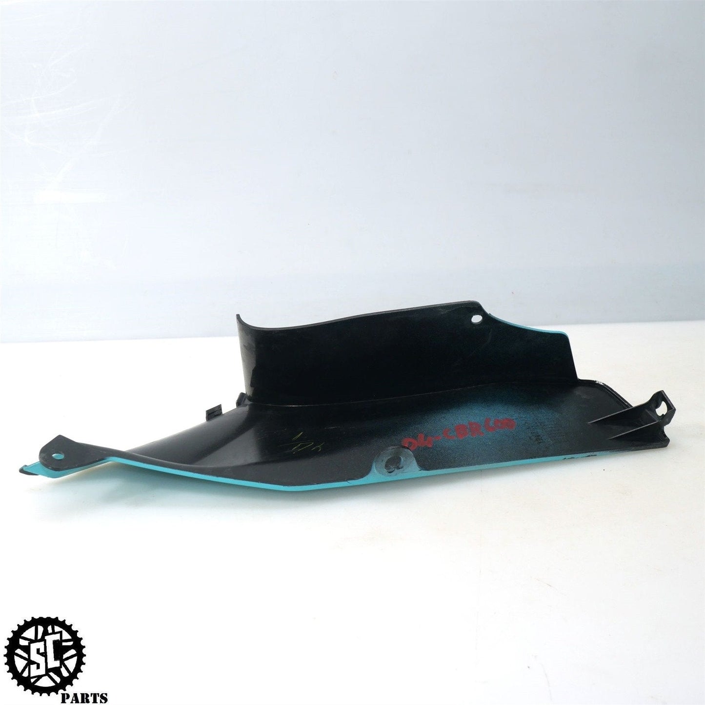 03 04 HONDA CBR600RR LEFT INNER FAIRING RAM AIR DASH DUCT COVER H43 - SALVAGECYCLEPARTS