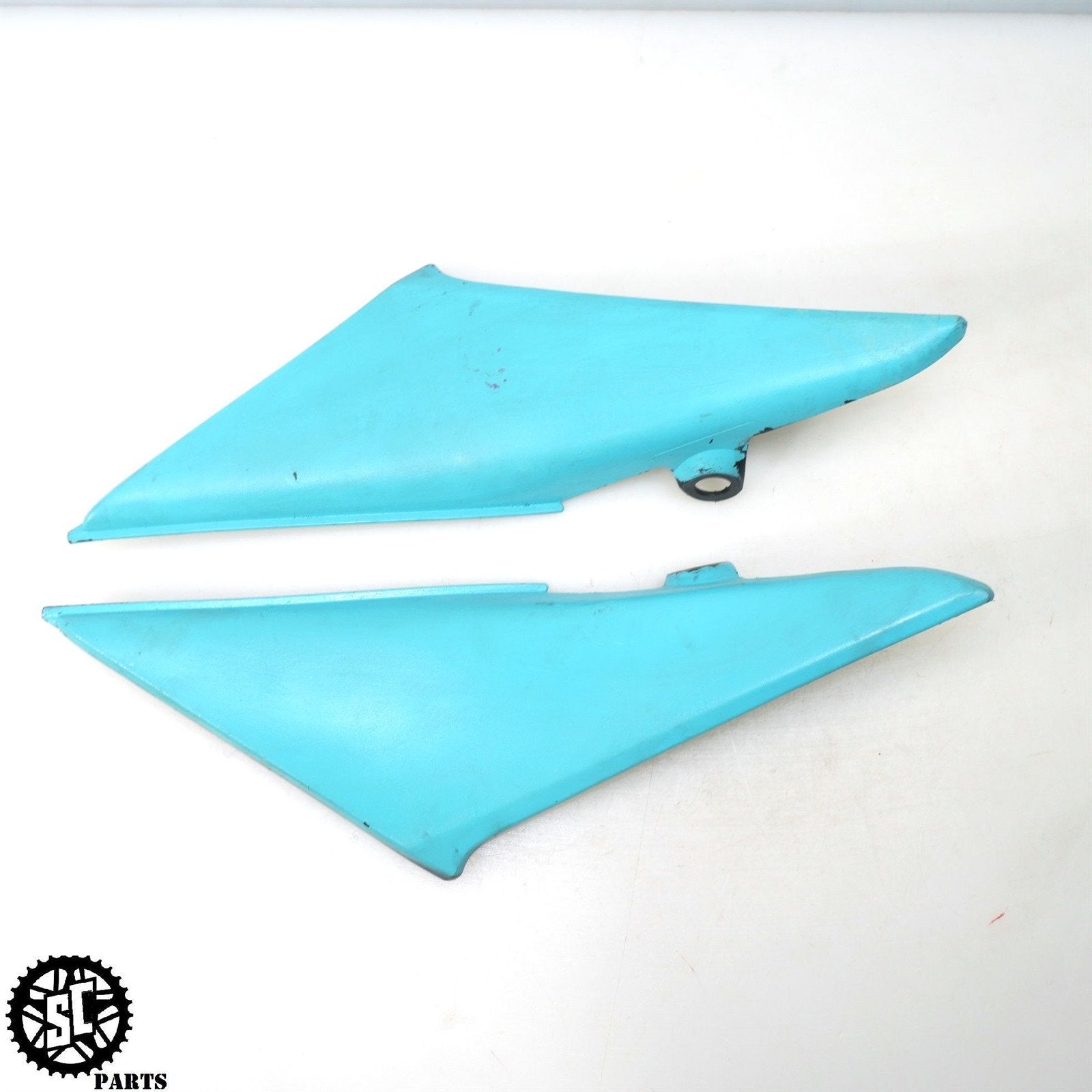 03 04 HONDA CBR600RR LEFT RIGHT GAS TANK SEAT SIDE FAIRING COVER H43 - SALVAGECYCLEPARTS