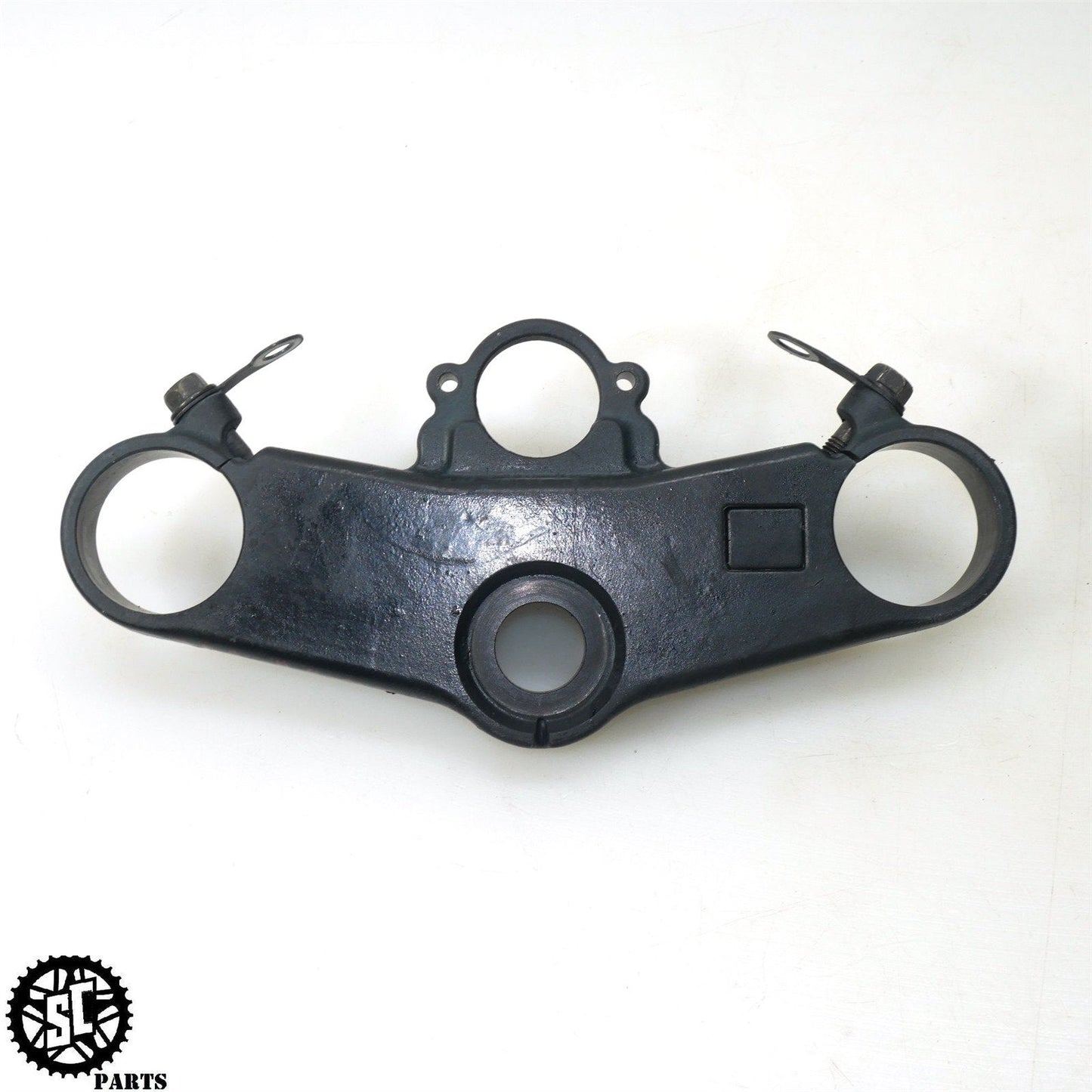 03 04 HONDA CBR600RR UPPER TRIPLE TREE TOP CLAMP H43 - SALVAGECYCLEPARTS