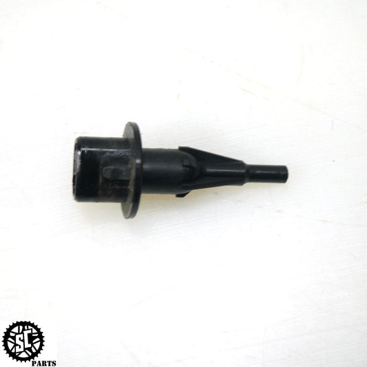 03 - 05 YAMAHA YZF R6 06 - 09 R6S AIR CA - 85886 - 00 - 00 TEMPERATURE SENSOR Y26 - SALVAGECYCLEPARTS