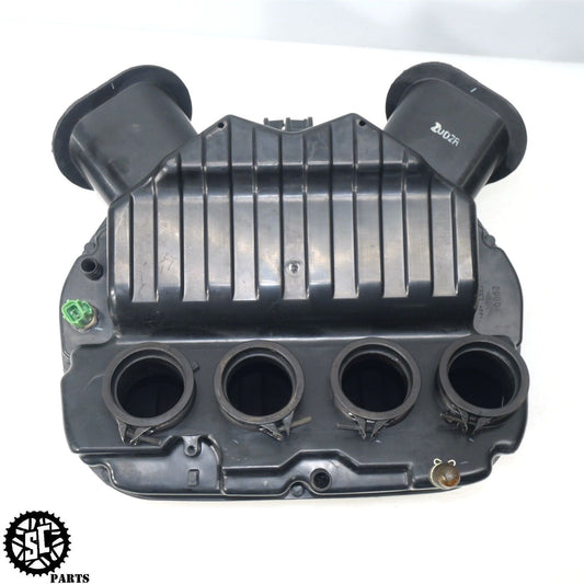 04 - 05 2005 SUZUKI GSXR600 AIR BOX FILTER HOUSING S61 - SALVAGECYCLEPARTS