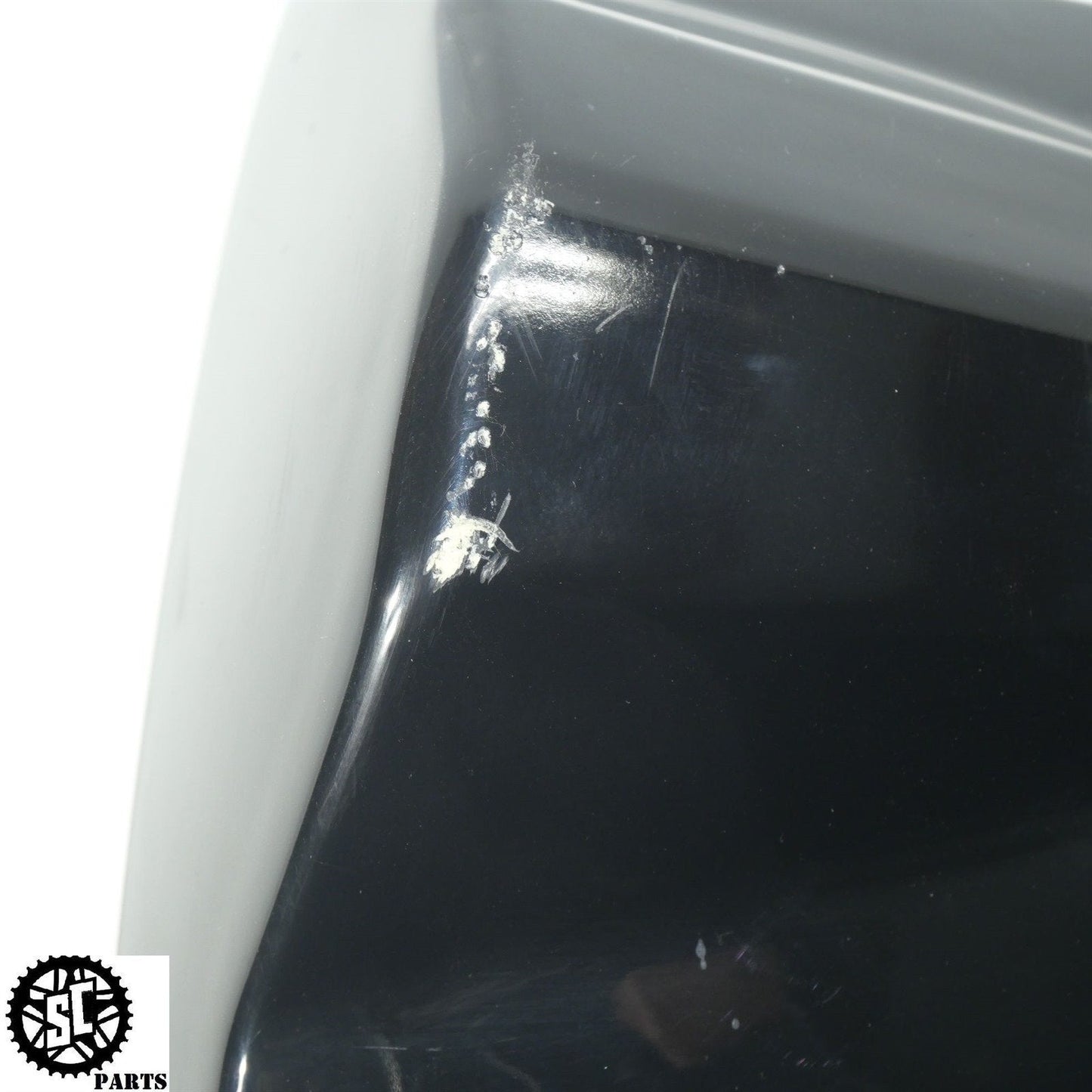04 - 05 2005 SUZUKI GSXR600 SOLO SEAT COWL FAIRING COVER S61 - SALVAGECYCLEPARTS