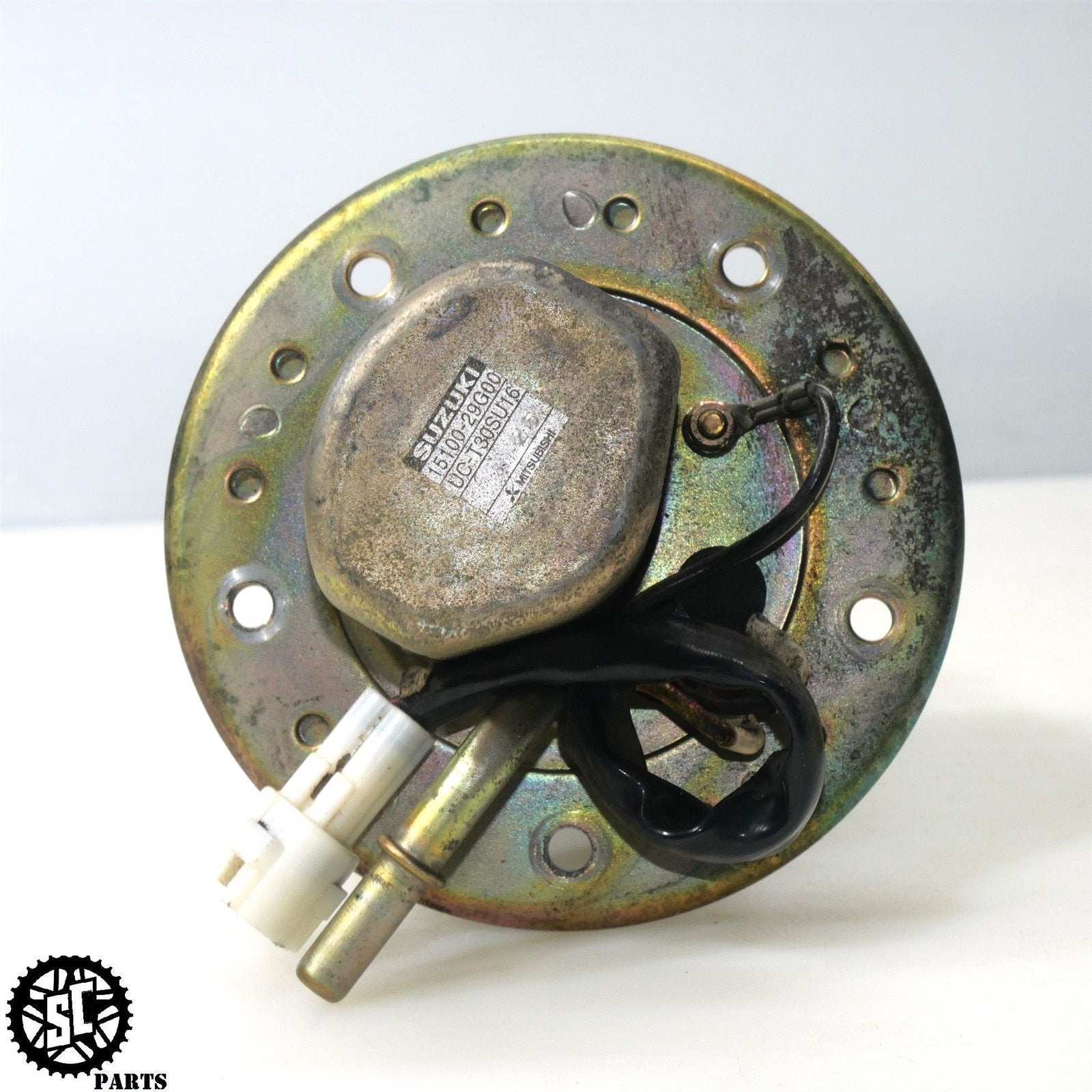 04 05 SUZUKI GSXR 600 750 FUEL PUMP 15100 - 29G00 S24 - SALVAGECYCLEPARTS