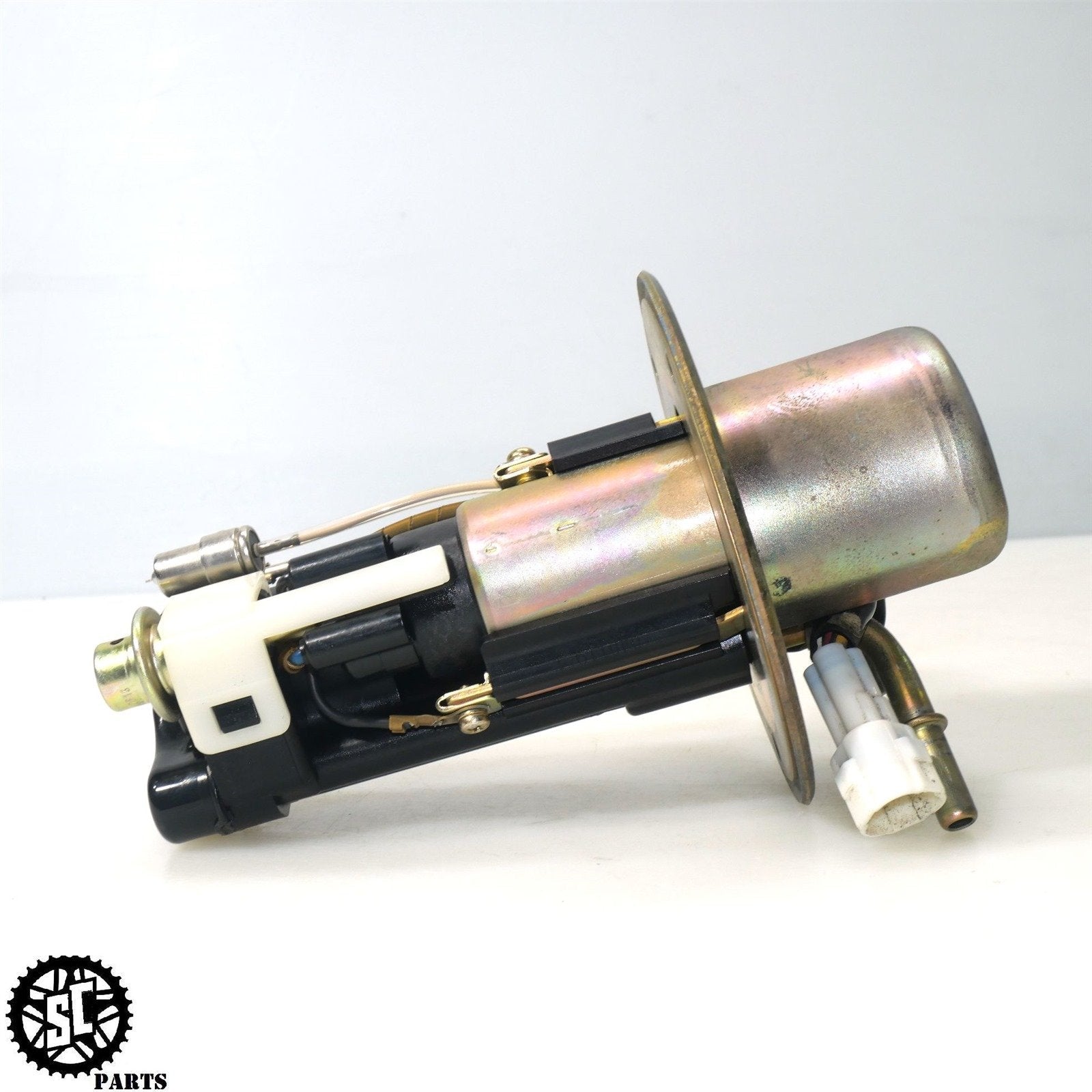 04 05 SUZUKI GSXR 600 750 FUEL PUMP 15100 - 29G00 S24 - SALVAGECYCLEPARTS