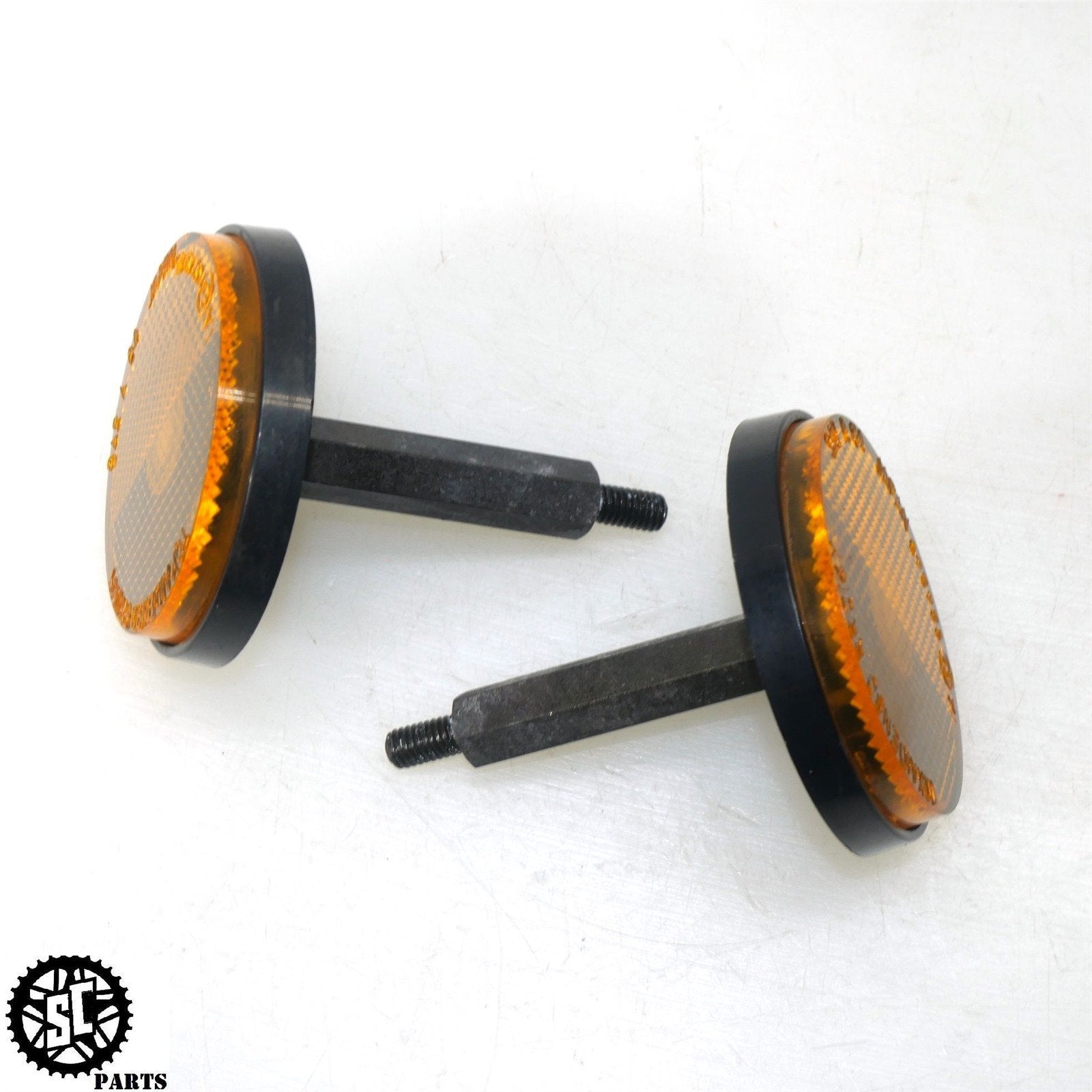 04 05 SUZUKI GSXR 600 FRONT REFLECTOR S33 - SALVAGECYCLEPARTS