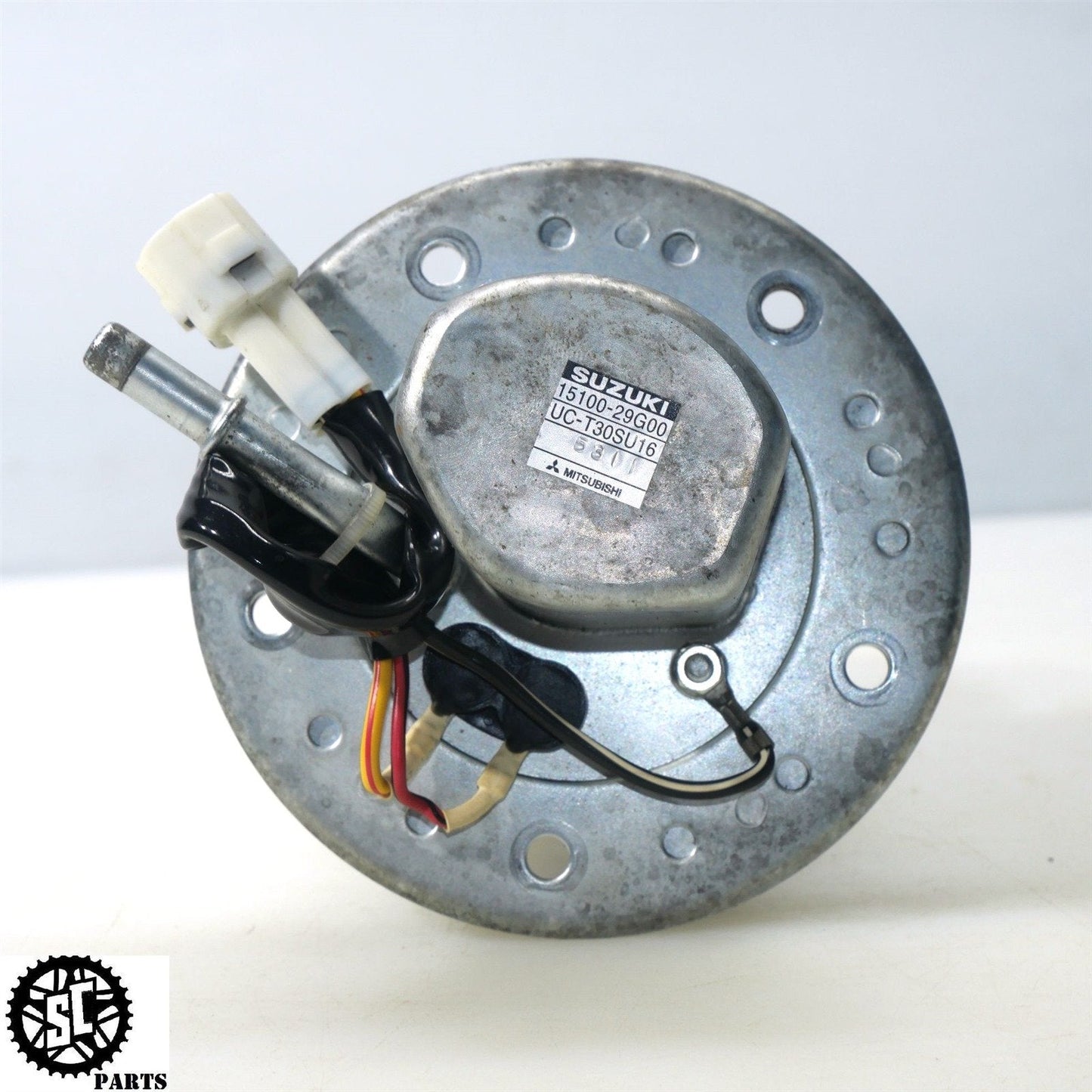 04 05 SUZUKI GSXR 600 FUEL PUMP 15100 - 29G00 S33 - SALVAGECYCLEPARTS