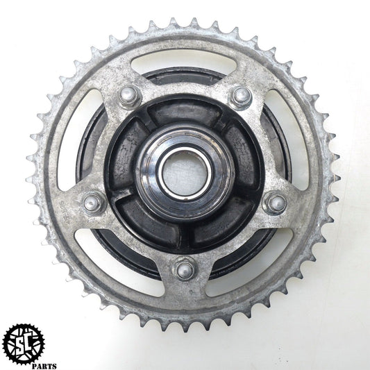 04 05 SUZUKI GSXR 600 REAR SPROCKET HUB S33 - SALVAGECYCLEPARTS
