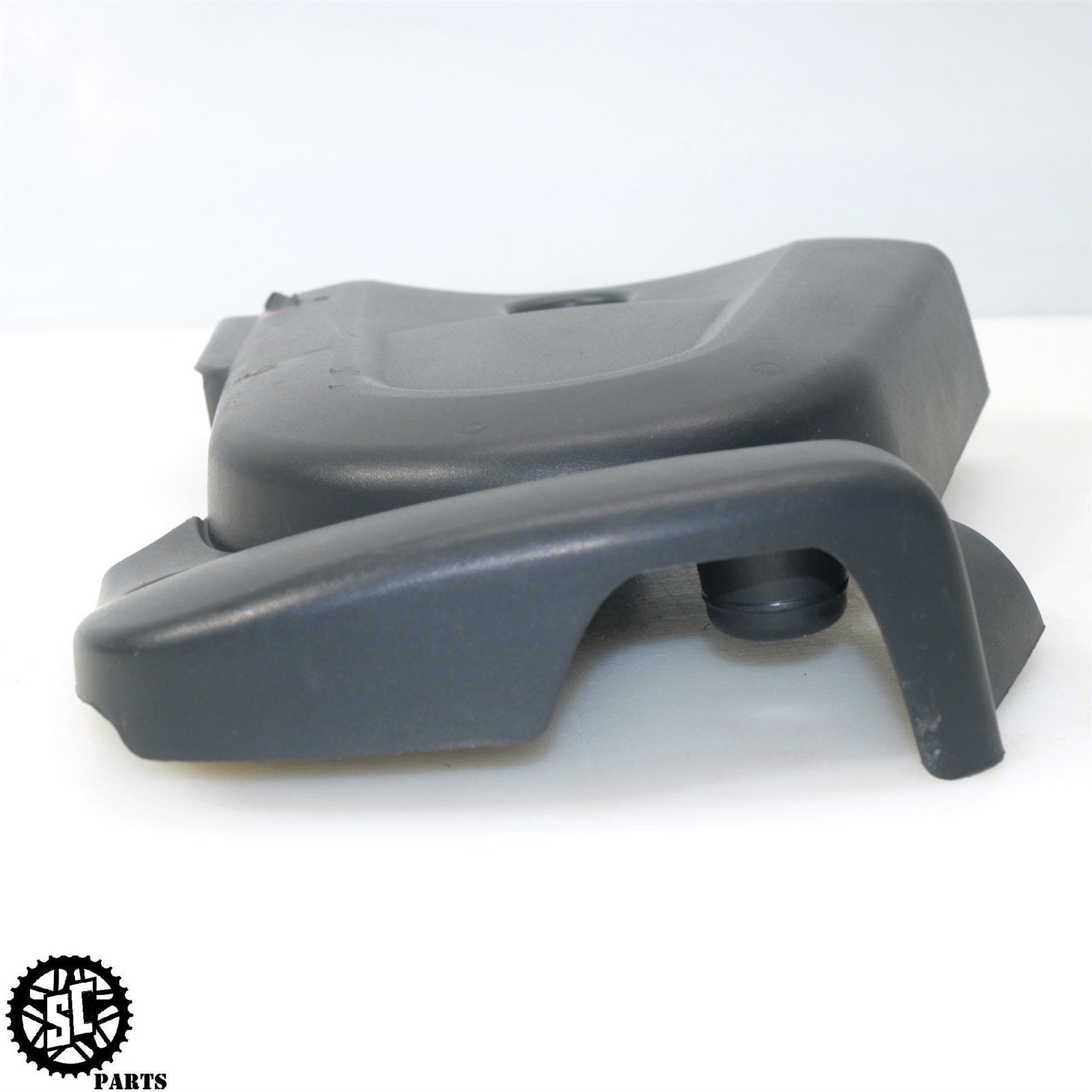 04 - 06 BUELL LIGHTNING XB12 FRONT SPROCKET COVER HB08 - SALVAGECYCLEPARTS