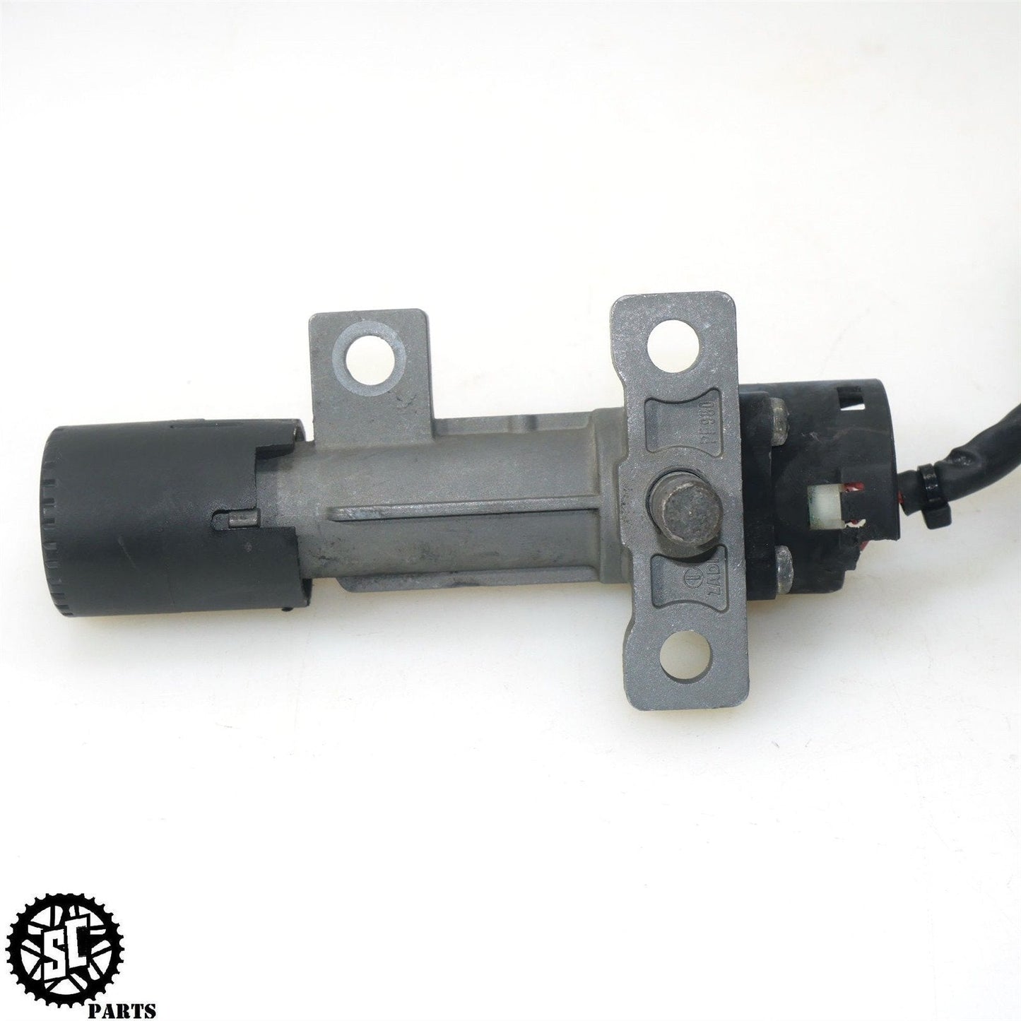 04 - 06 BUELL LIGHTNING XB12 IGNITION SWITCH LOCK SET HB08 - SALVAGECYCLEPARTS