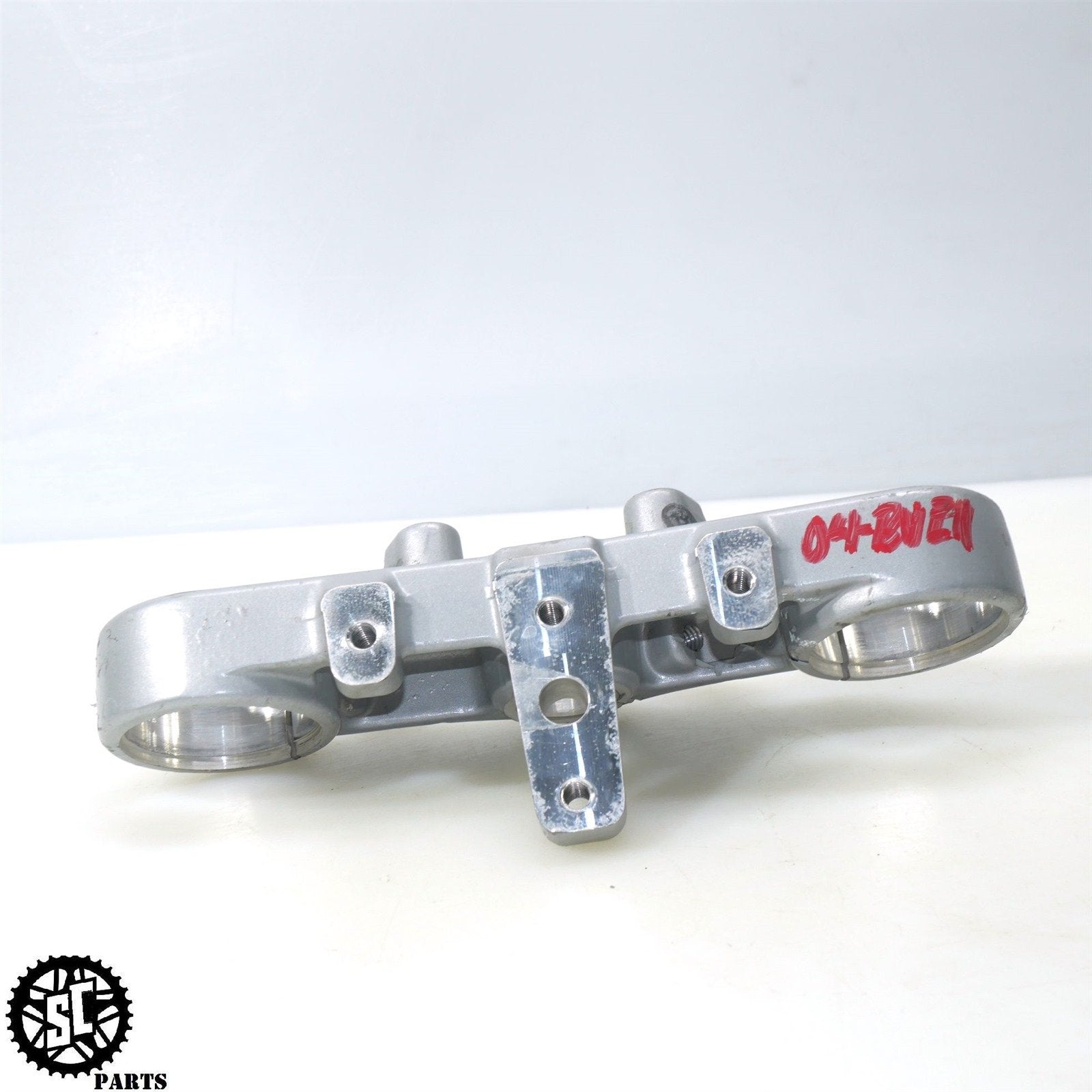 04 - 06 BUELL LIGHTNING XB12 UPPER TRIPLE TREE HB08 - SALVAGECYCLEPARTS