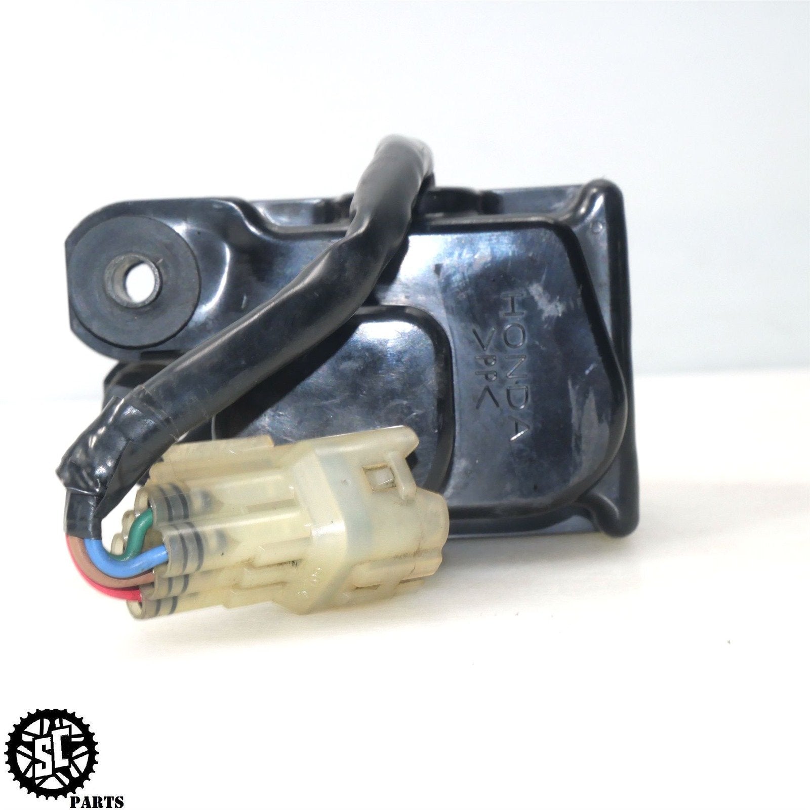 04 - 07 HONDA CBR1000RR EXHAUST SERVO H32 - SALVAGECYCLEPARTS