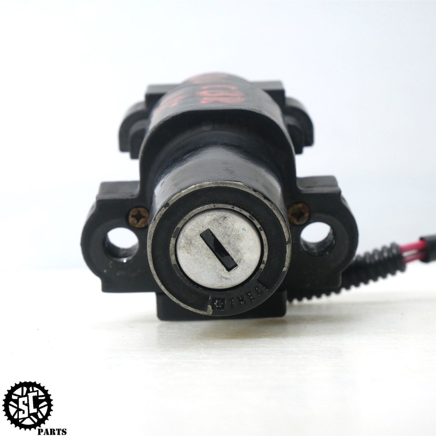 04 - 07 HONDA CBR1000RR LOCK SET IGNITION SWITCH H32 - SALVAGECYCLEPARTS