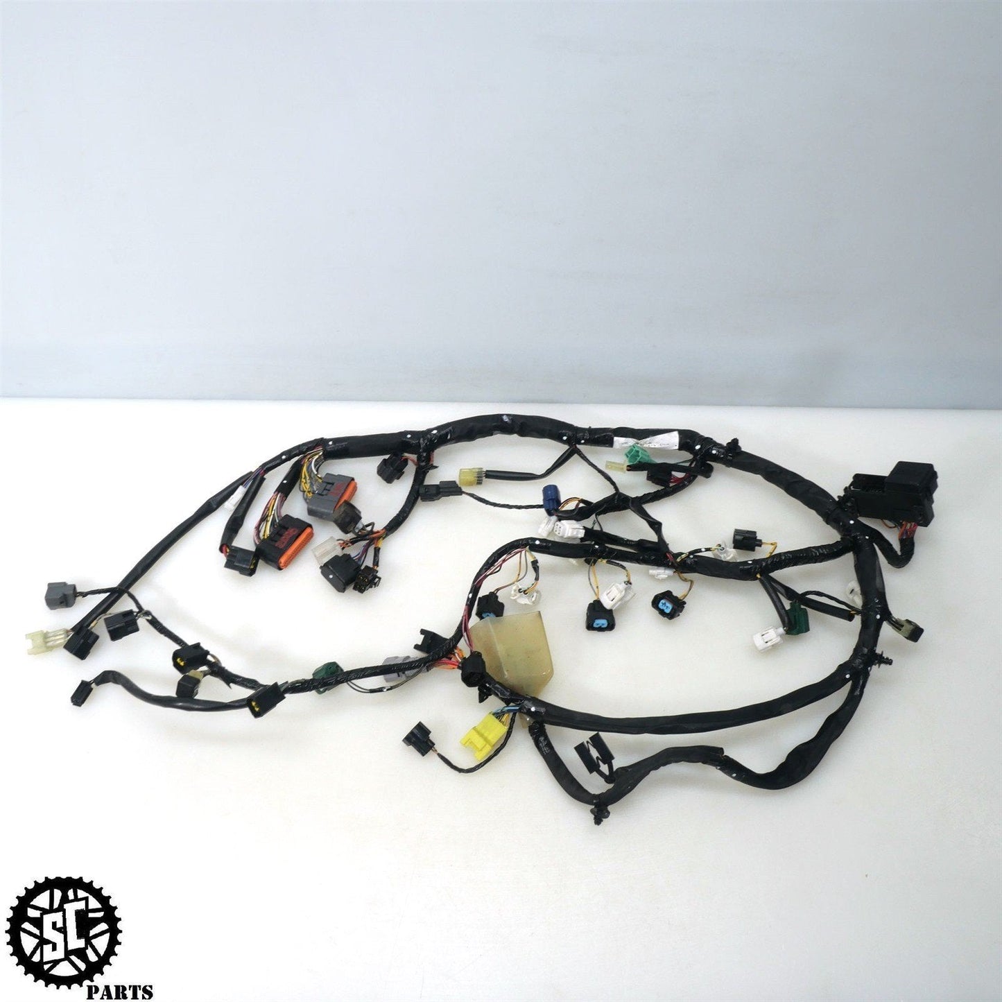 05 06 SUZUKI GSXR 1000 ENGINE MAIN WIRING HARNESS MINT68 - SALVAGECYCLEPARTS