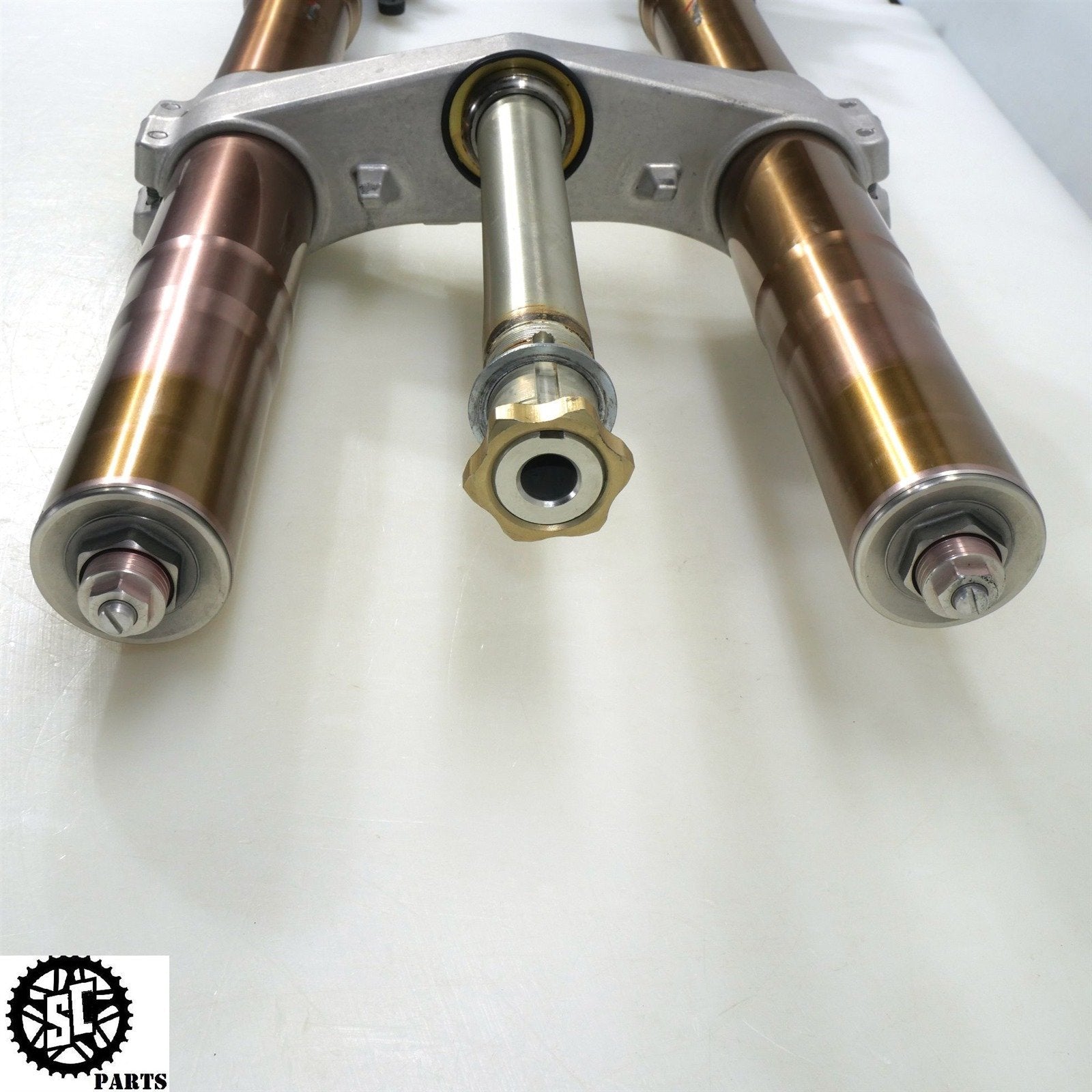 05 06 SUZUKI GSXR 1000 FRONT FORKS TUBE SUSPENSION STRAIGHT