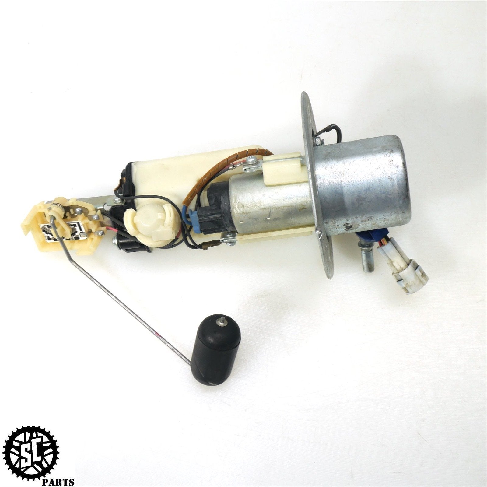 05 06 SUZUKI GSXR1000 FUEL PUMP 15100 - 41G00 S26 - SALVAGECYCLEPARTS