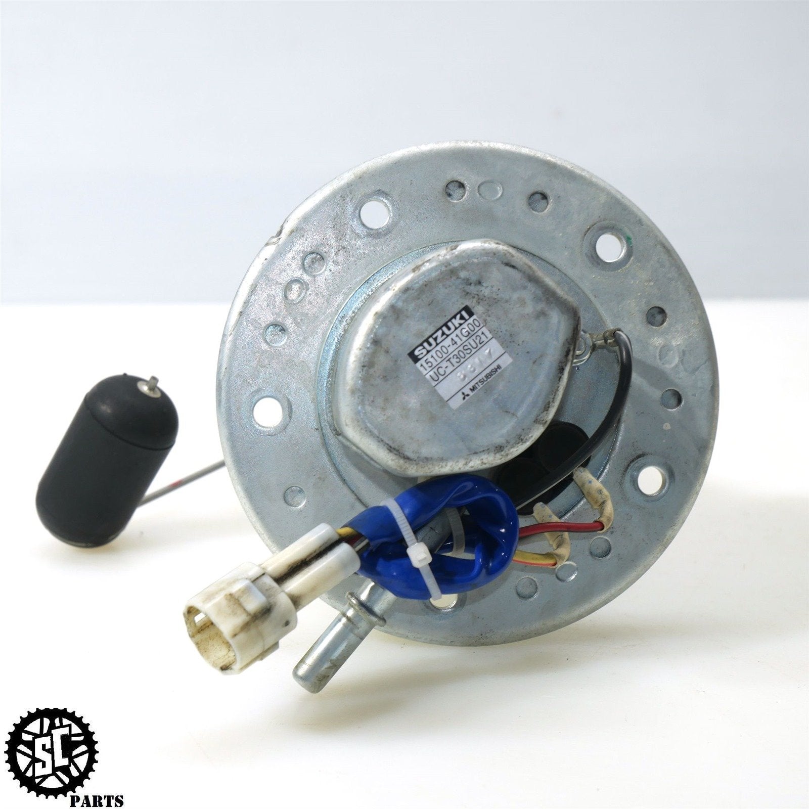 05 06 SUZUKI GSXR1000 FUEL PUMP 15100 - 41G00 S26 - SALVAGECYCLEPARTS