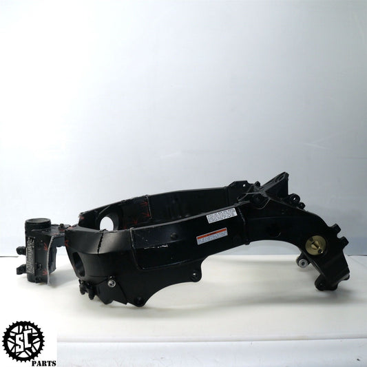 05 06 SUZUKI GSXR1000 MAIN FRAME CHASSIS *S* S26 - SALVAGECYCLEPARTS