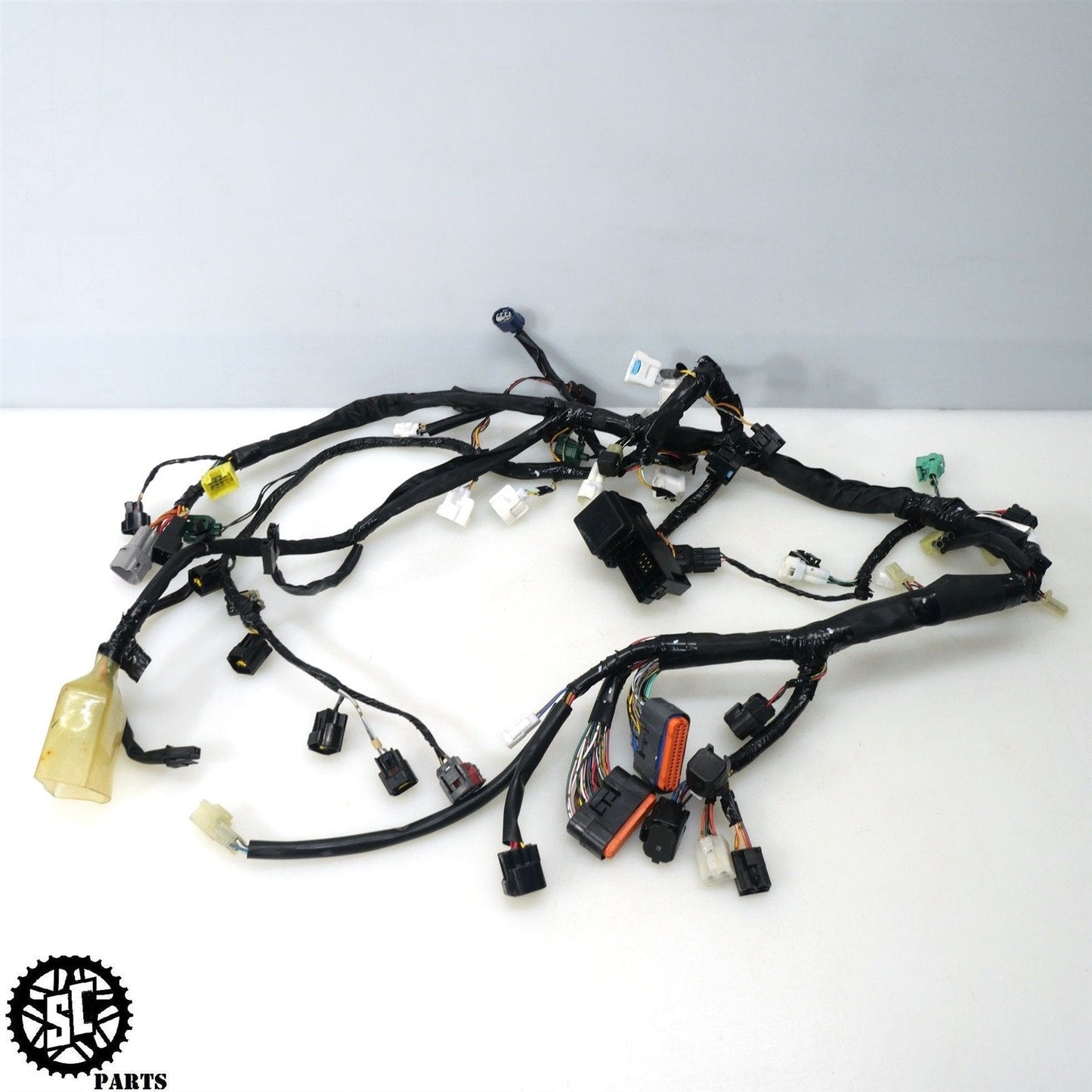 05 06 SUZUKI GSXR1000 MAIN WIRING HARNESS S26 - SALVAGECYCLEPARTS