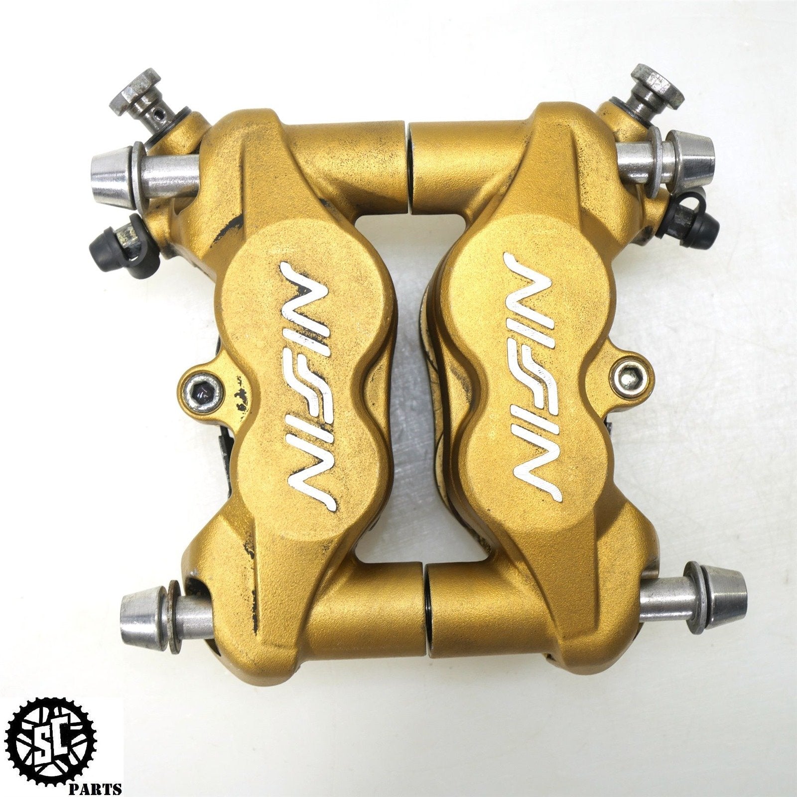 05 - 07 TRIUMPH SPEED TRIPLE 1050 FRONT BRAKE CALIPER T33 - SALVAGECYCLEPARTS