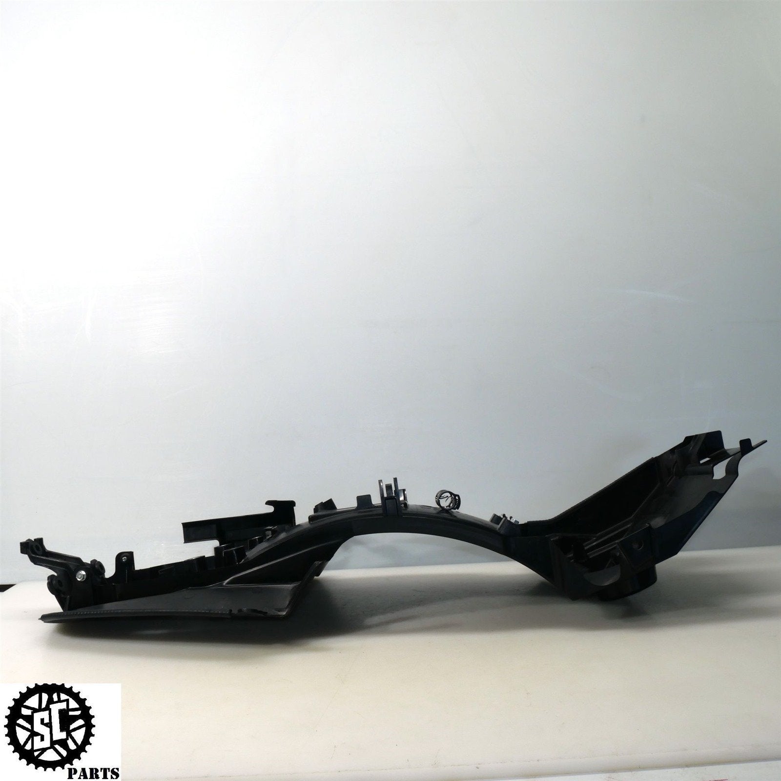 06 07 2008 - 2011 KAWASAKI ZX14 BATTERY TRAY FAIRING K48 - SALVAGECYCLEPARTS