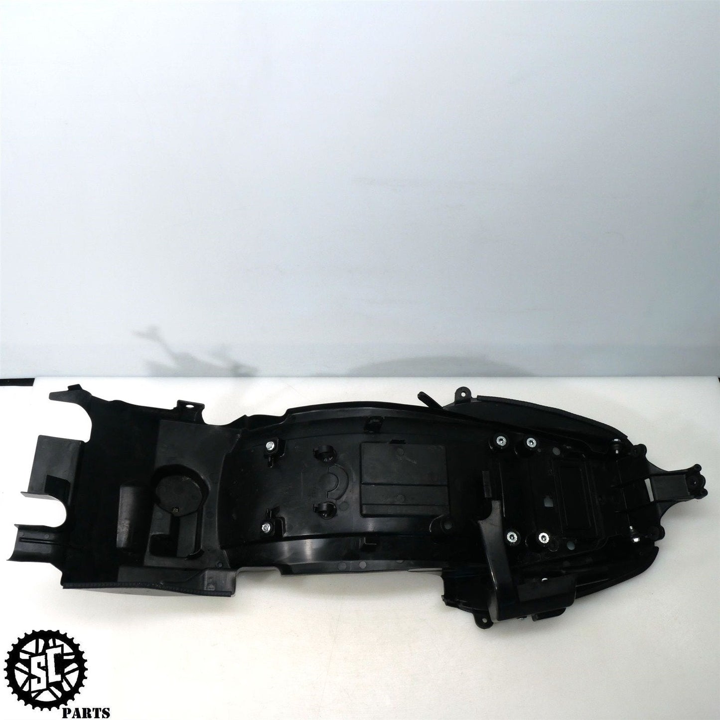 06 07 2008 - 2011 KAWASAKI ZX14 BATTERY TRAY FAIRING K48 - SALVAGECYCLEPARTS