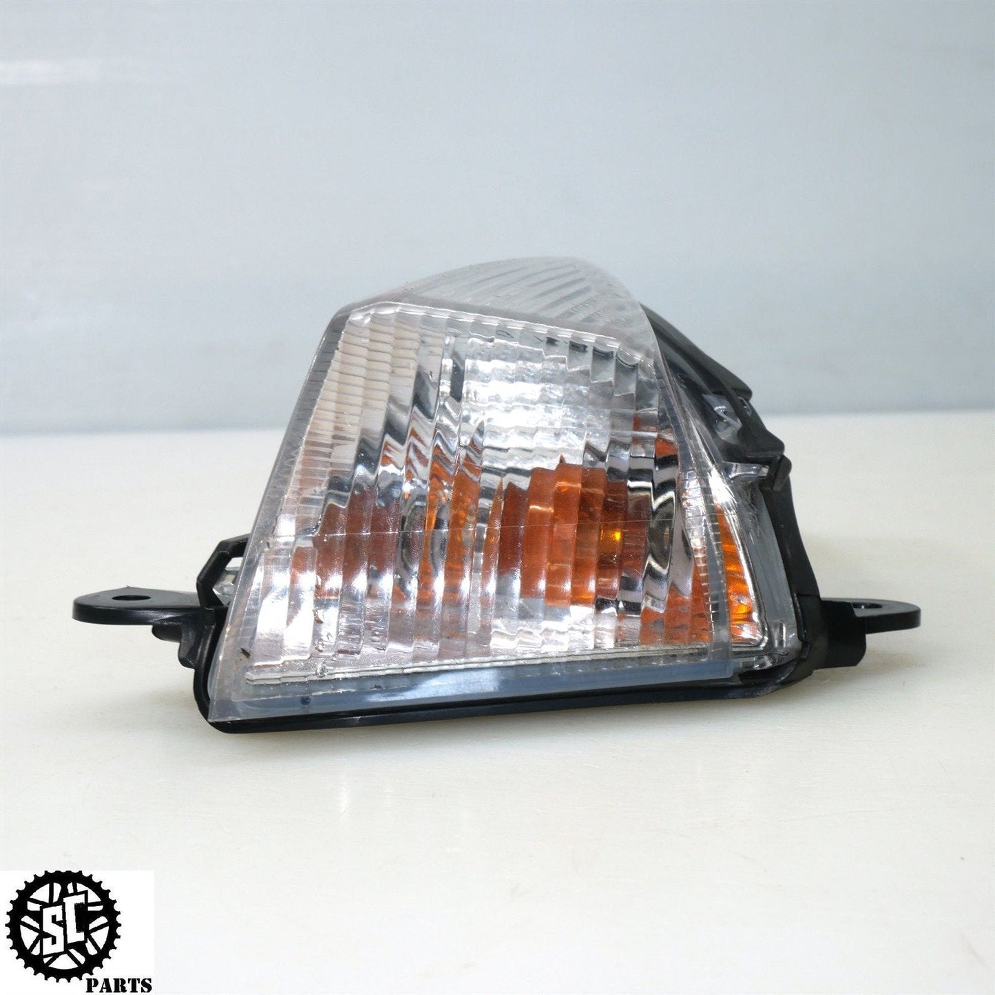 06 07 2008 - 2011 KAWASAKI ZX14 LEFT RIGHT FRONT TURN SIGNAL INDICATOR LIGHT K48 - SALVAGECYCLEPARTS