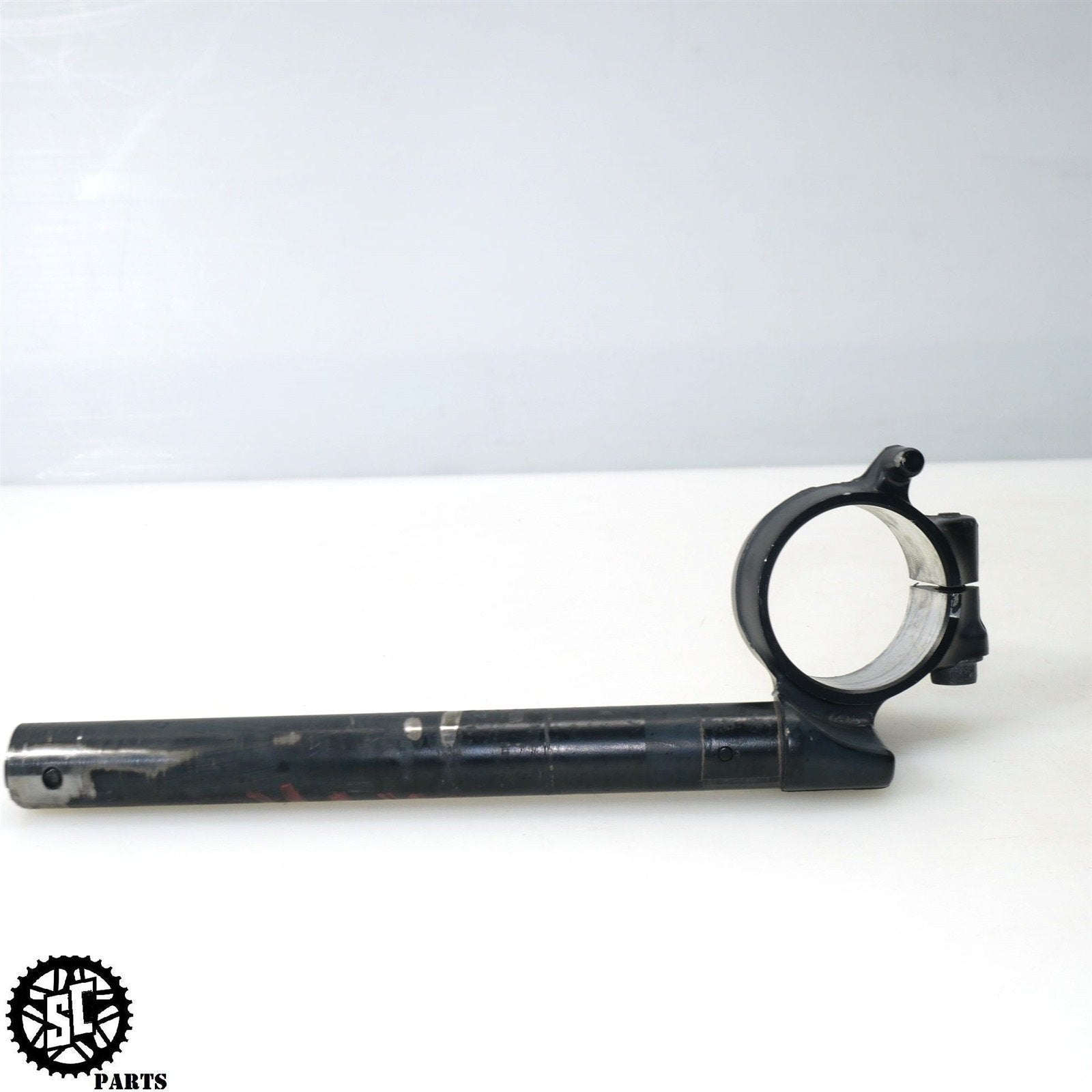 06 07 HONDA CBR1000R RIGHT CLIP ON HANDLEBAR H45 - SALVAGECYCLEPARTS