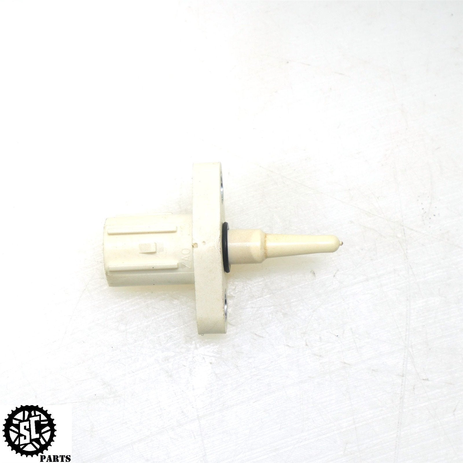 06 07 HONDA CBR1000RR AIR INTAKE TEMPERATURE SENSOR H11 - SALVAGECYCLEPARTS