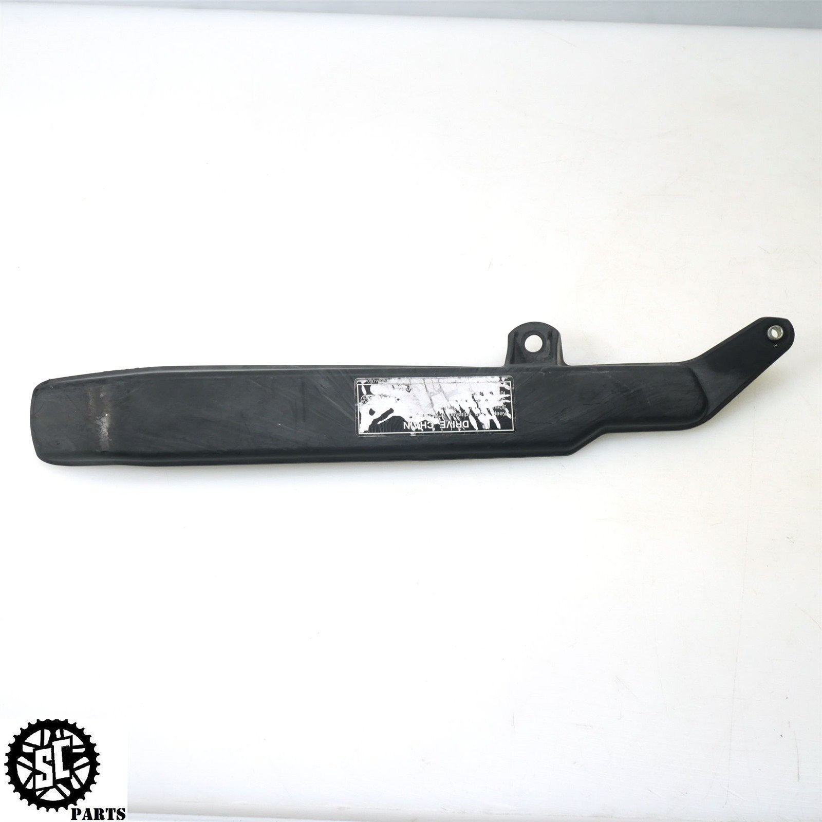 06 07 HONDA CBR1000RR CHAIN GUARD H45 - SALVAGECYCLEPARTS