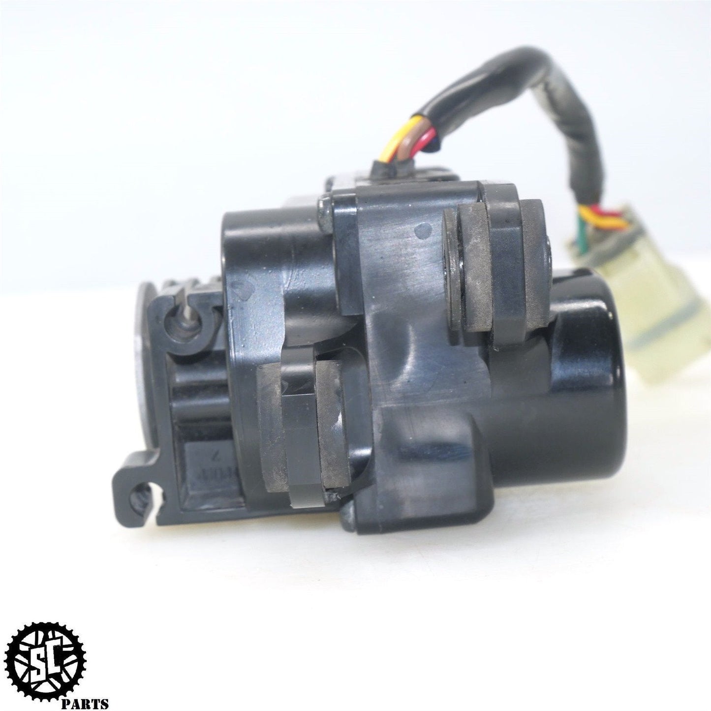 06 07 HONDA CBR1000RR EXHAUST VAVLE SERVO MOTOR H11 - SALVAGECYCLEPARTS