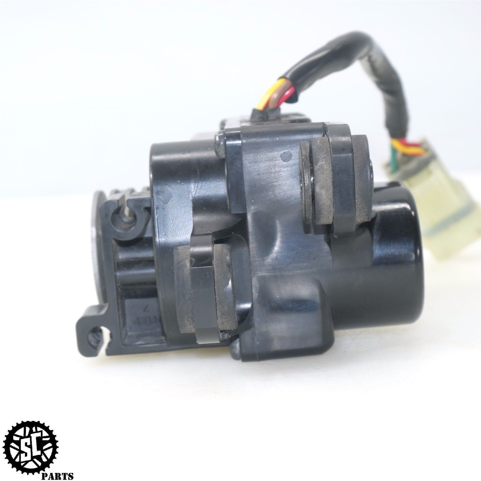 06 07 HONDA CBR1000RR EXHAUST VAVLE SERVO MOTOR H11 - SALVAGECYCLEPARTS