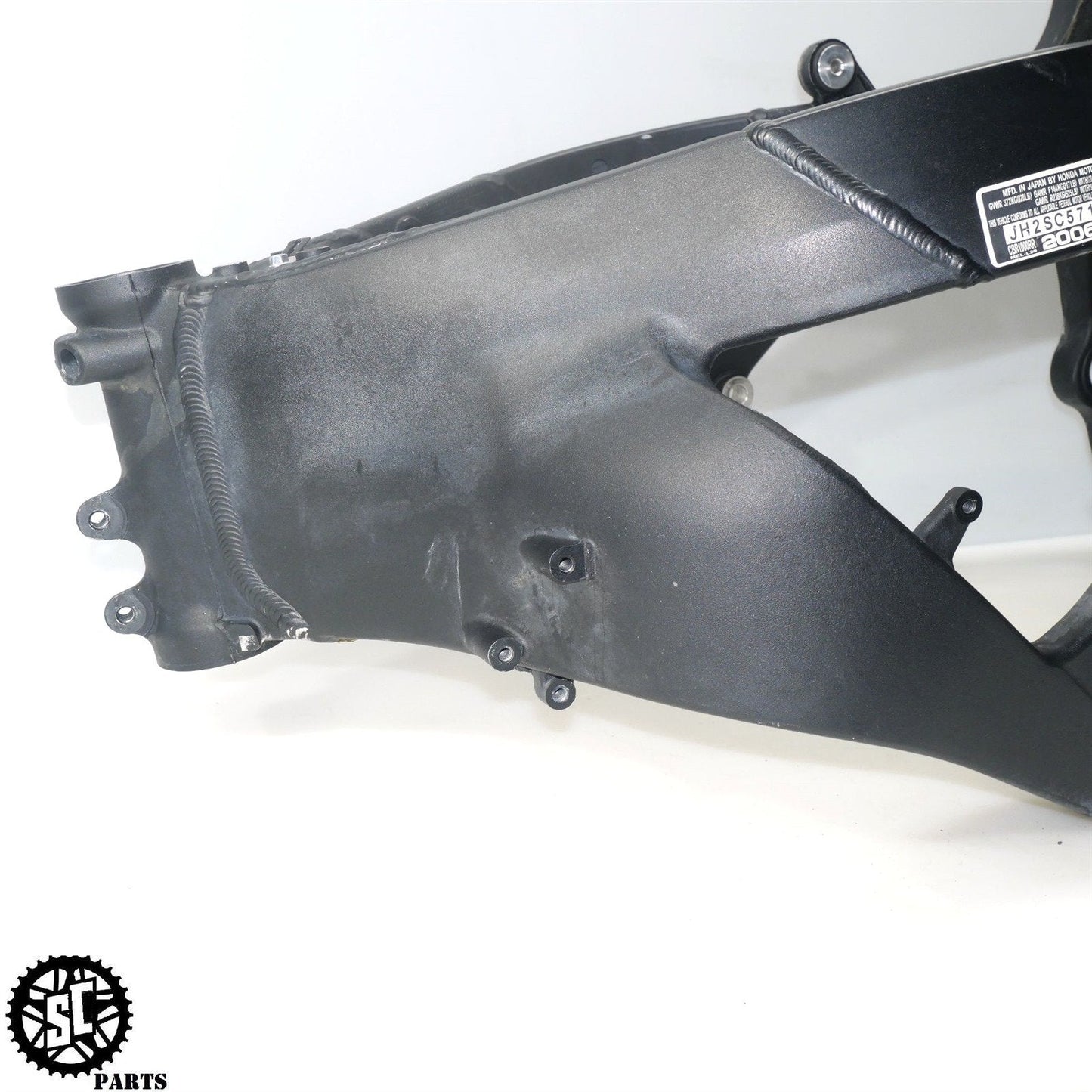 06 07 HONDA CBR1000RR FRAME CHASSIS *S* H11 - SALVAGECYCLEPARTS