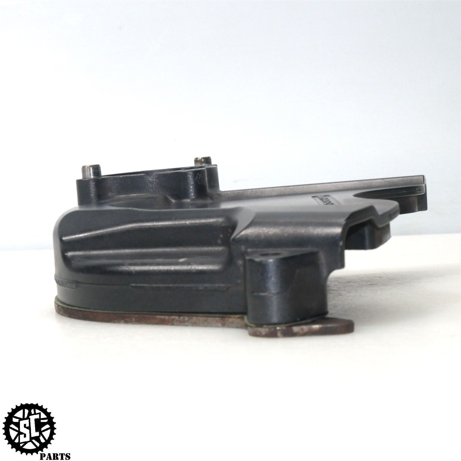 06 07 HONDA CBR1000RR FRONT SPROCKET COVER CASE CHAIN GUARD 11350 - MEL - D20 H32 - SALVAGECYCLEPARTS