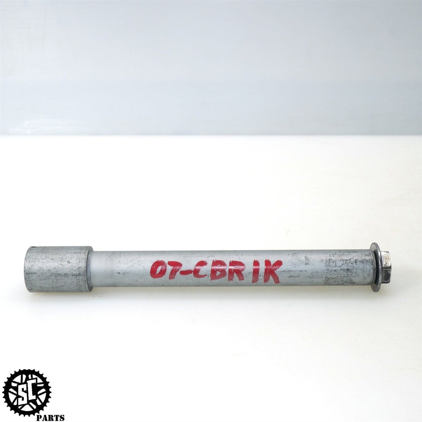 06 07 HONDA CBR1000RR FRONT WHEEL AXLE BOLT H45 - SALVAGECYCLEPARTS