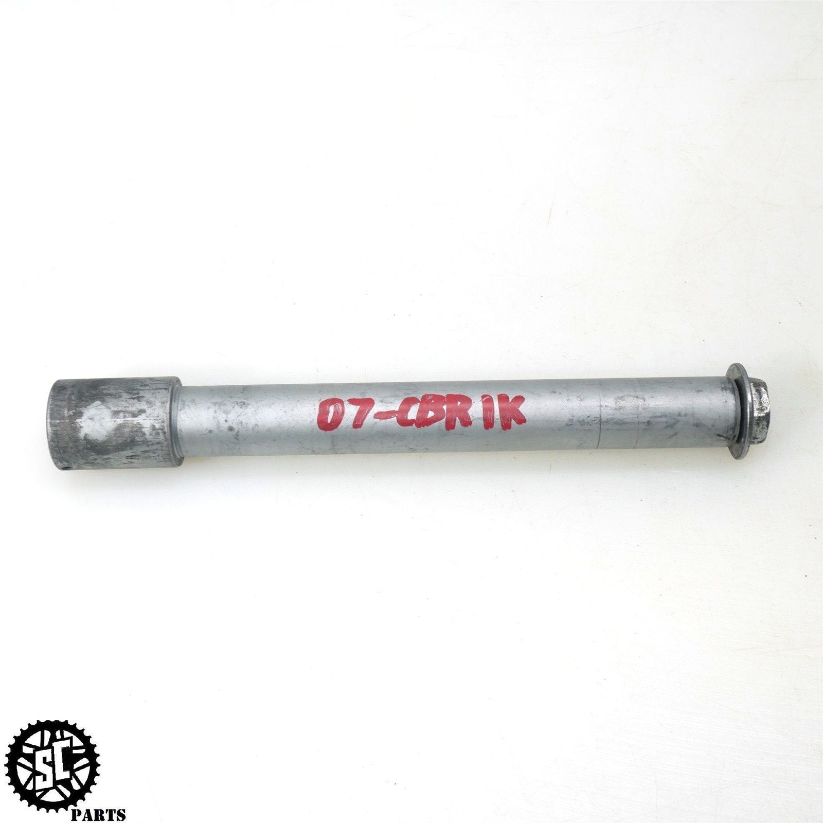 06 07 HONDA CBR1000RR FRONT WHEEL AXLE BOLT H46 - SALVAGECYCLEPARTS