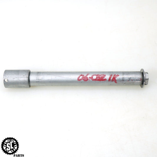 06 07 HONDA CBR1000RR FRONT WHEEL AXLE SHAFT BOLT H11 - SALVAGECYCLEPARTS