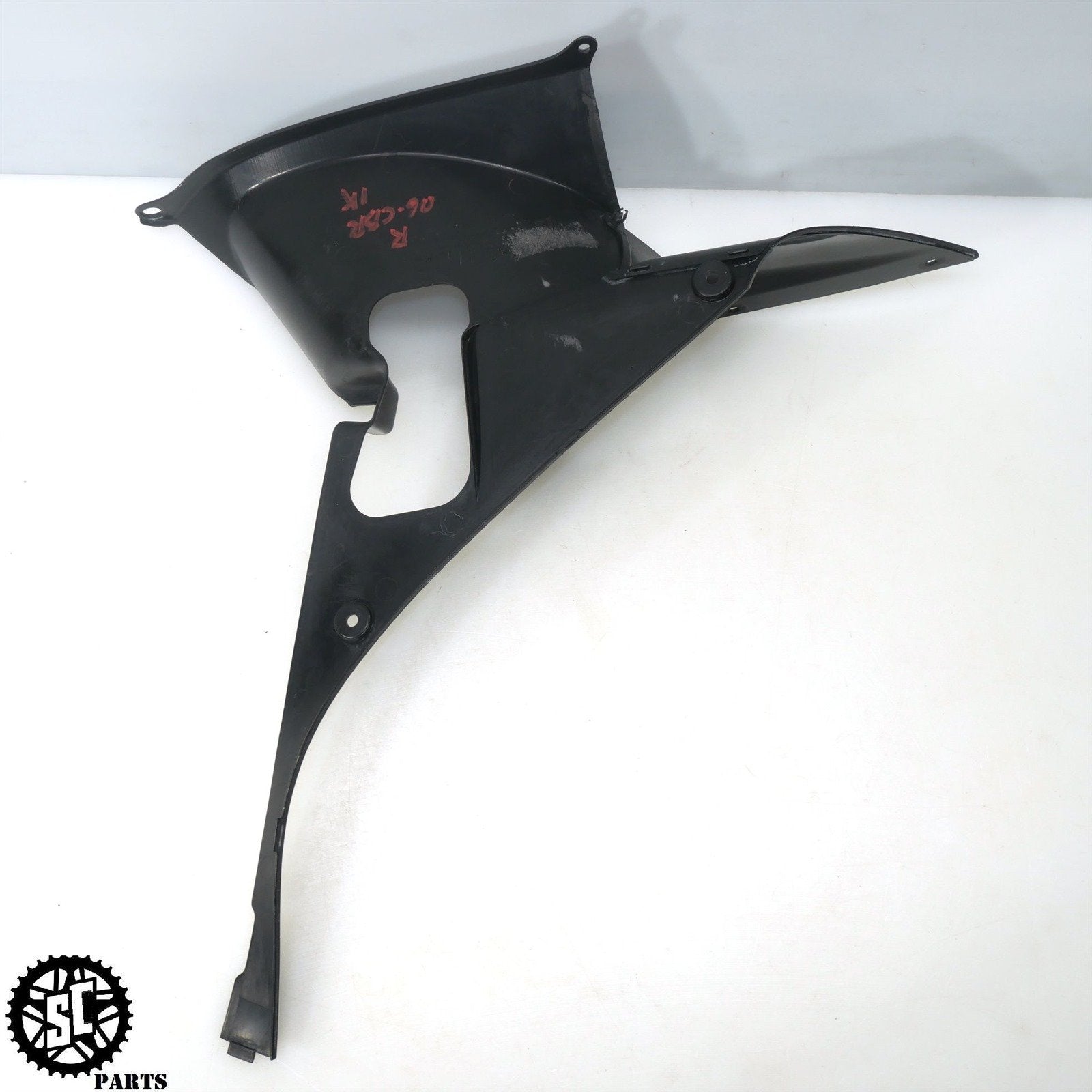 06 07 HONDA CBR1000RR LEFT RIGHT INNER FAIRING H11 - SALVAGECYCLEPARTS