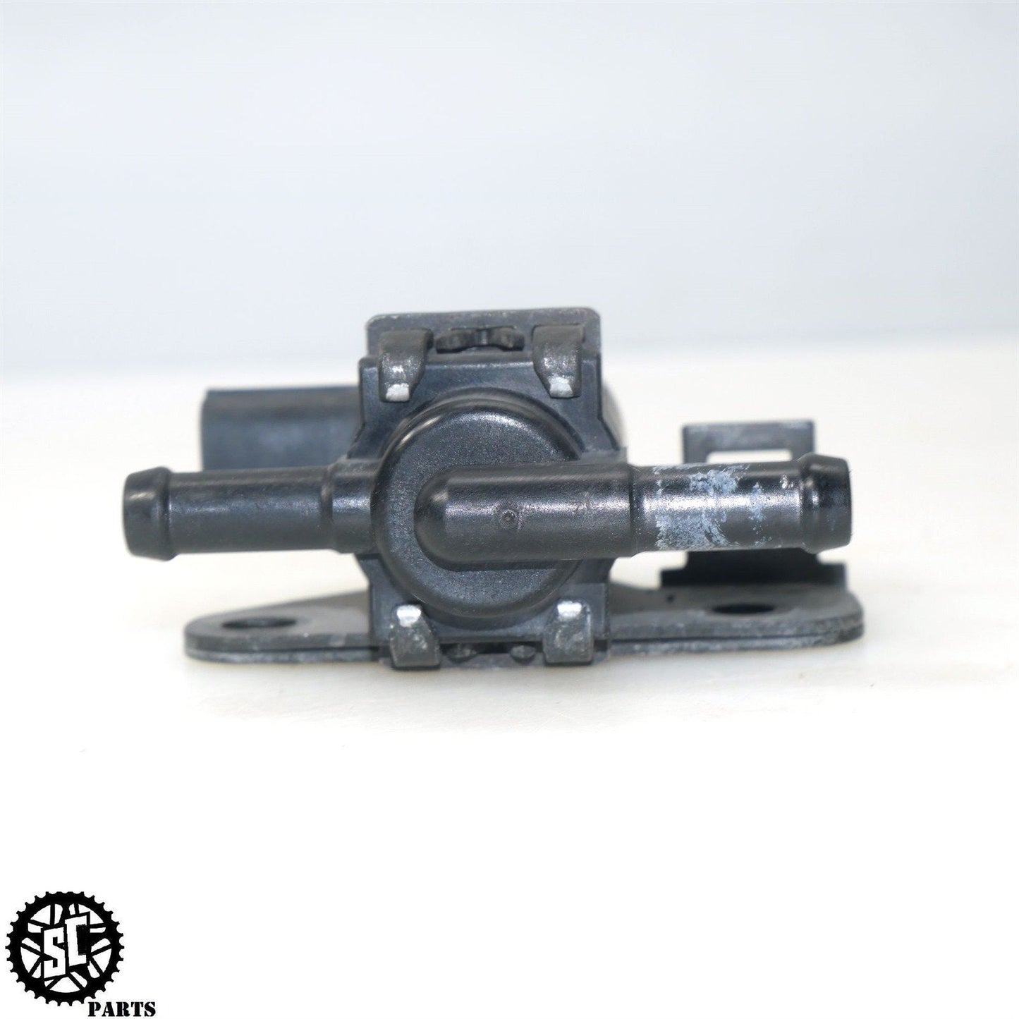 06 07 HONDA CBR1000RR PURGE VALVE SOLENOID H11 - SALVAGECYCLEPARTS