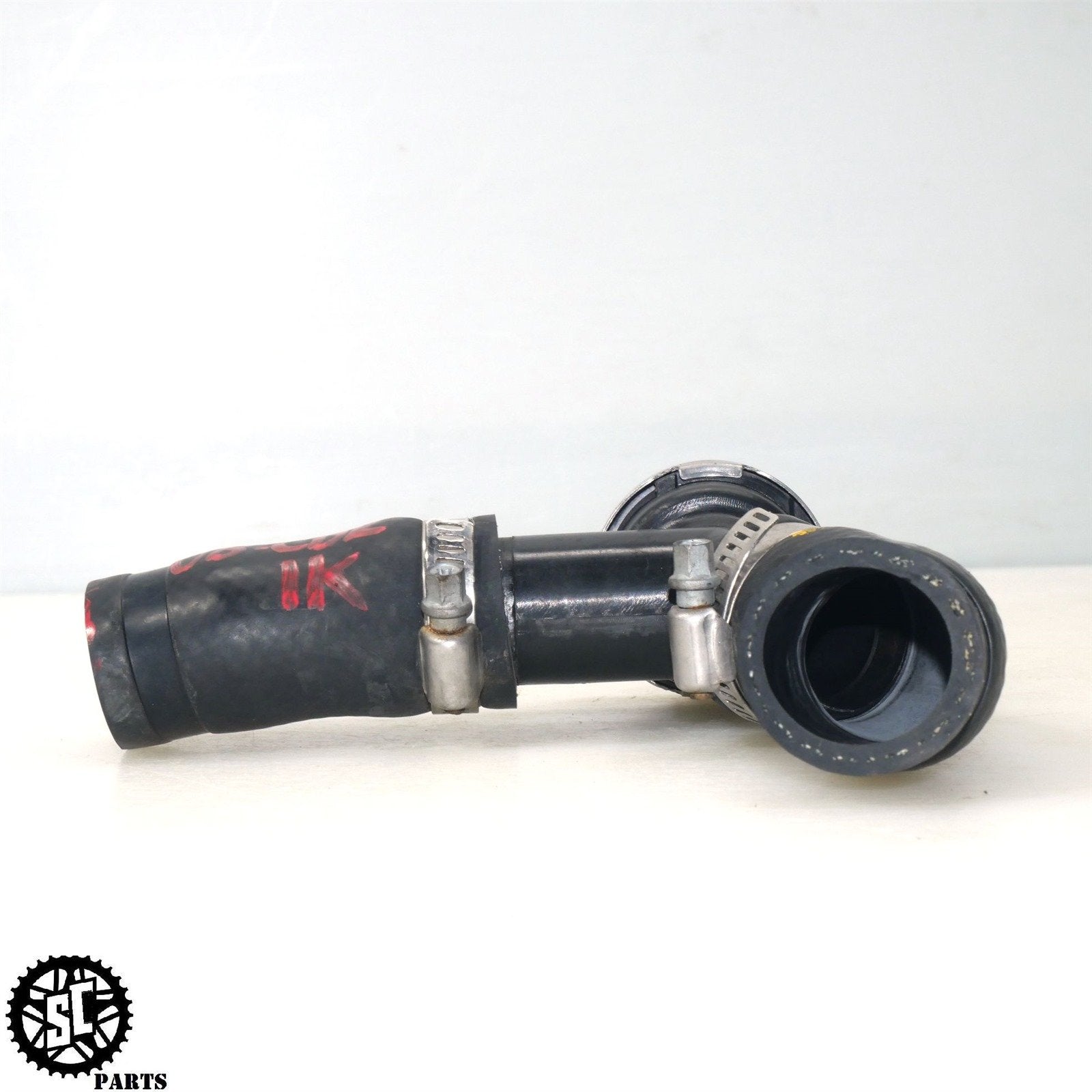 06 07 HONDA CBR1000RR RADIATOR FILLER NECK COOLANT FILL H32 - SALVAGECYCLEPARTS