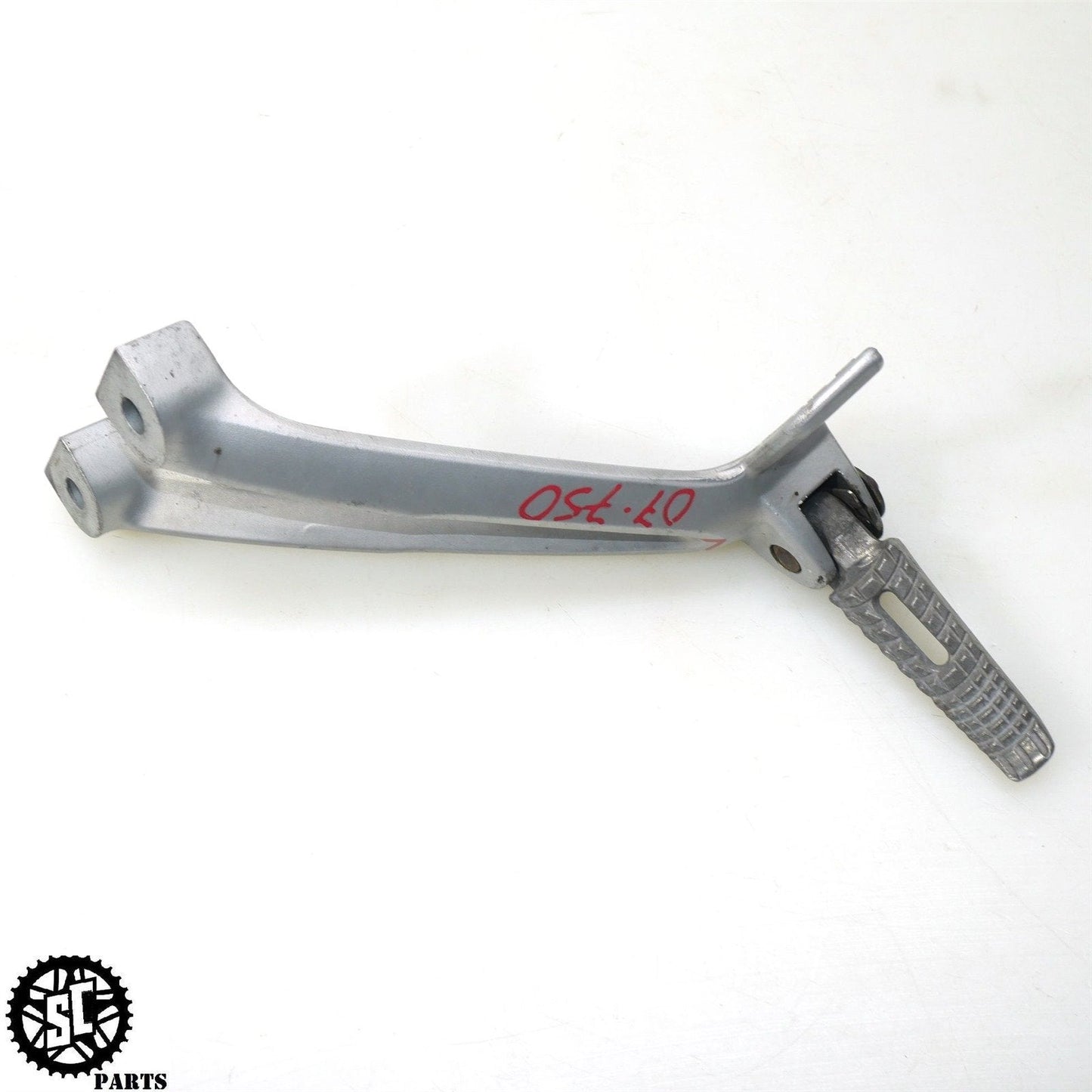 2006 2007 SUZUKI GSXR 600 750 REAR PASSENGER FOOT PEG S16