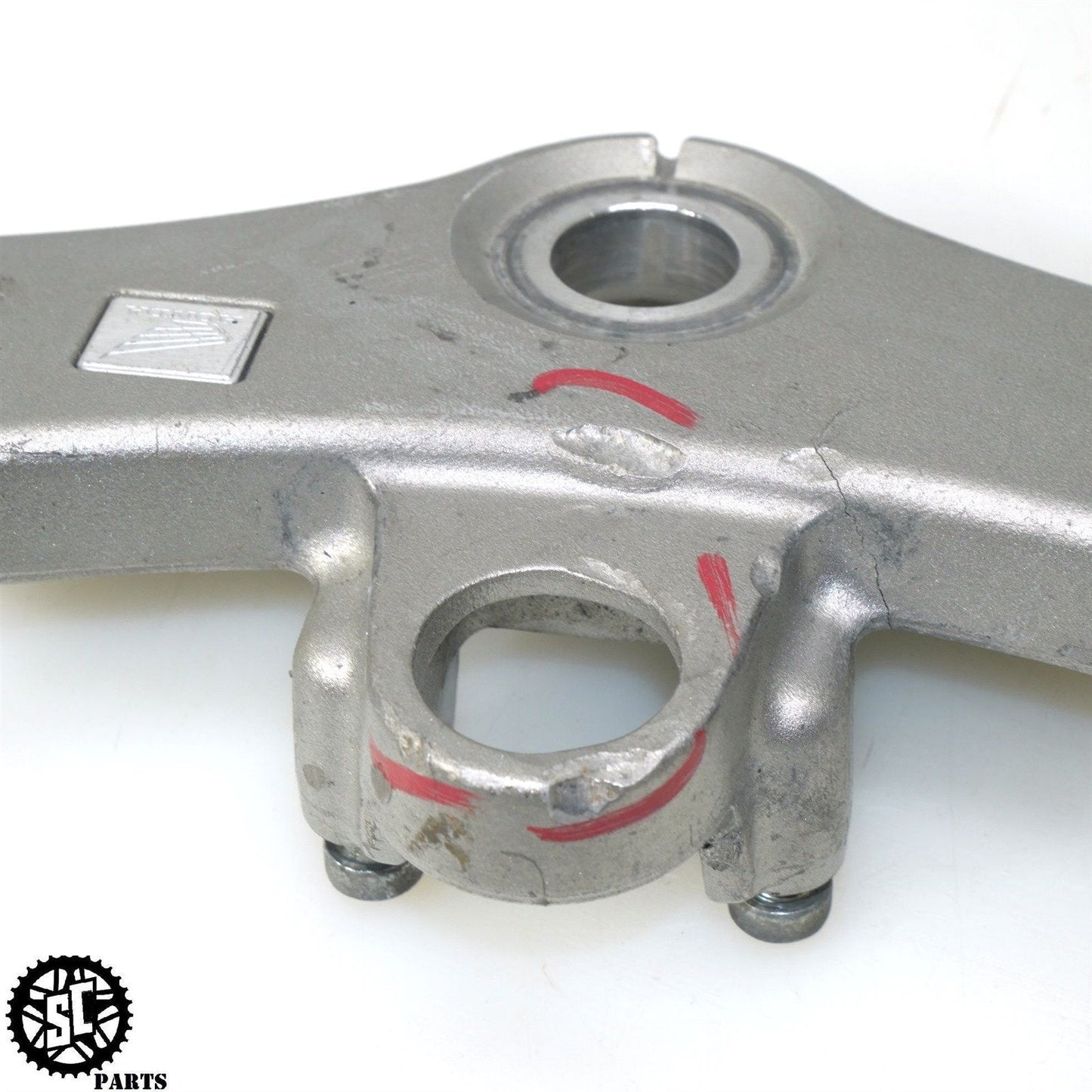 98 99 00 01 HONDA VFR800 UPPER TRIPLE TREE CLAMP H30