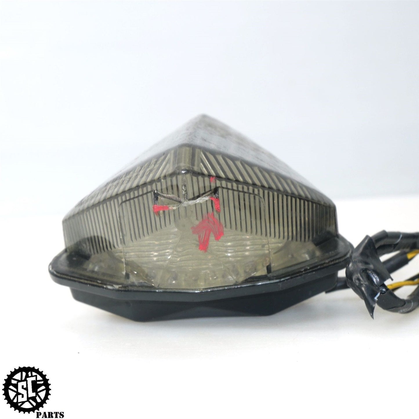 07-08 YAMAHA YZF R1 INTEGRATED TAIL LIGHT Y47