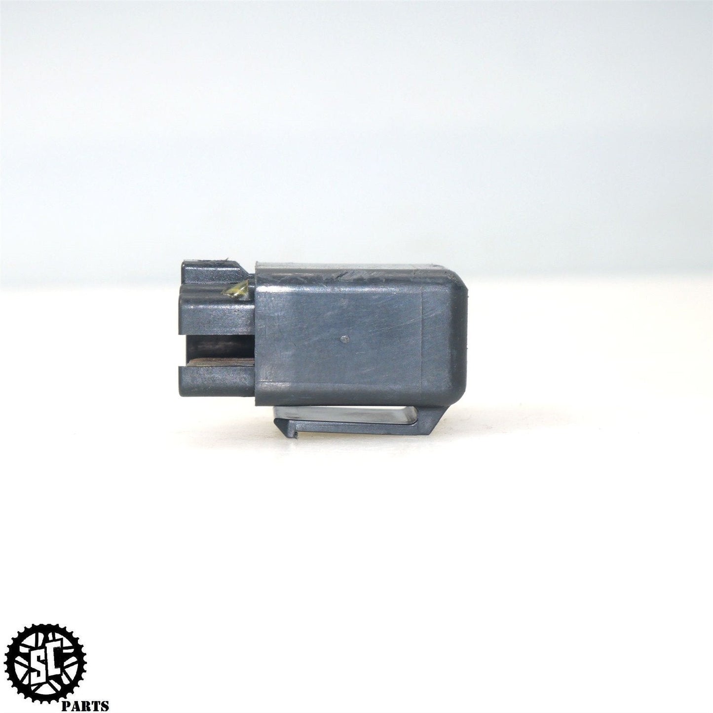 2007 SUZUKI GSXR 600 OMRON RELAY FUSE S41