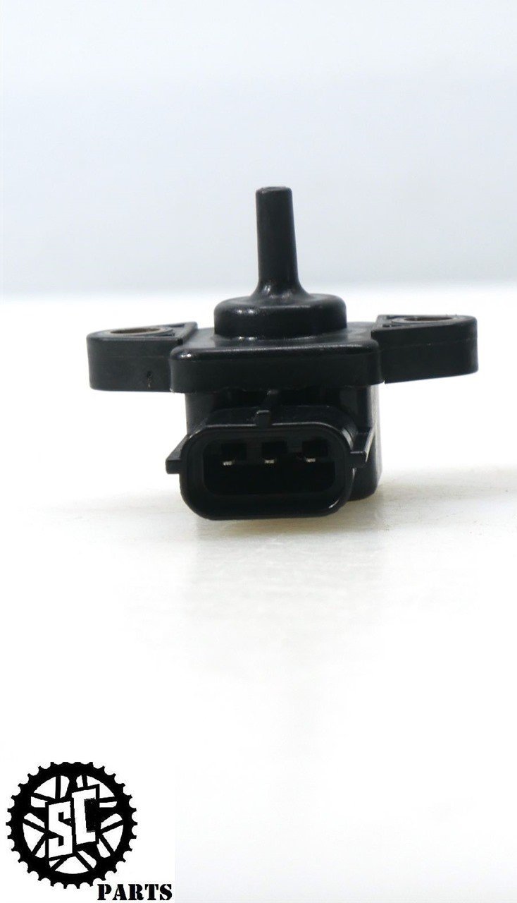 Intake Pressure Sensor 5JW-82380-00-00 03-09 YZF-R6 / YZF-R6S 03-12 FJR1300 Y36