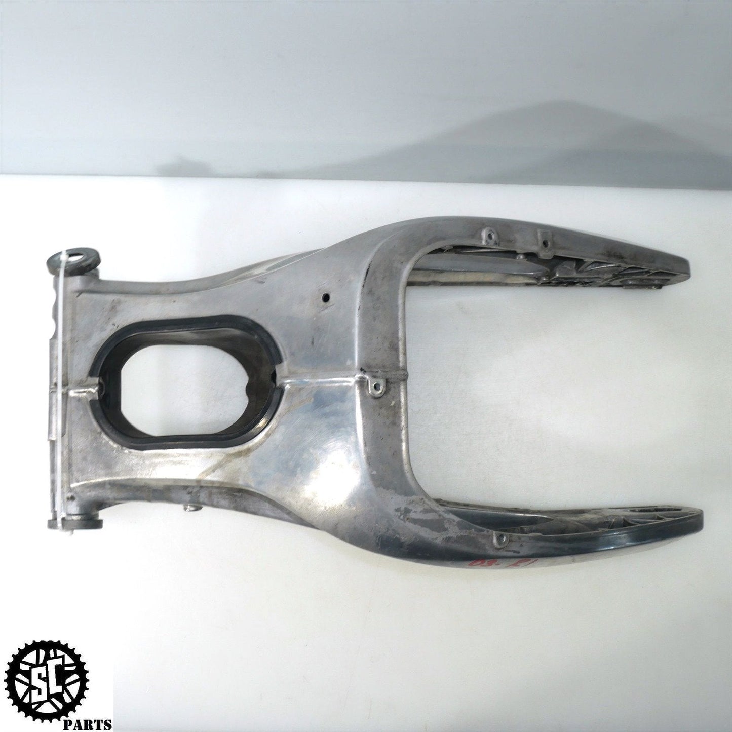 2003 YAMAHA YZF R6 SWINGARM Y11