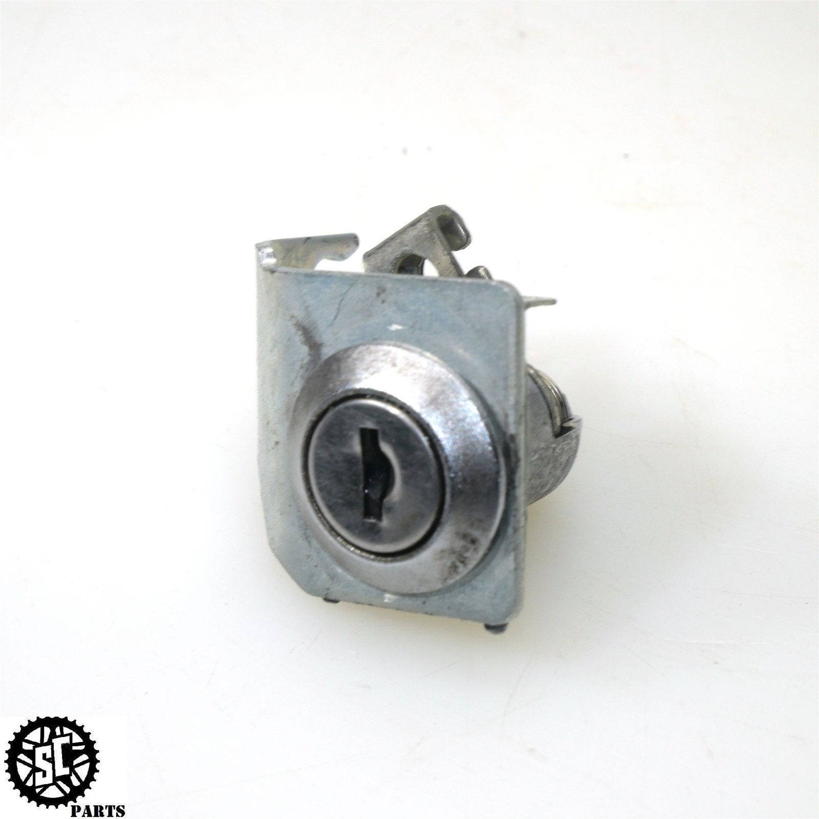 06 07 SUZUKI GSXR 600 LOCK SET IGNITION SWITCH S70 – SALVAGECYCLEPARTS