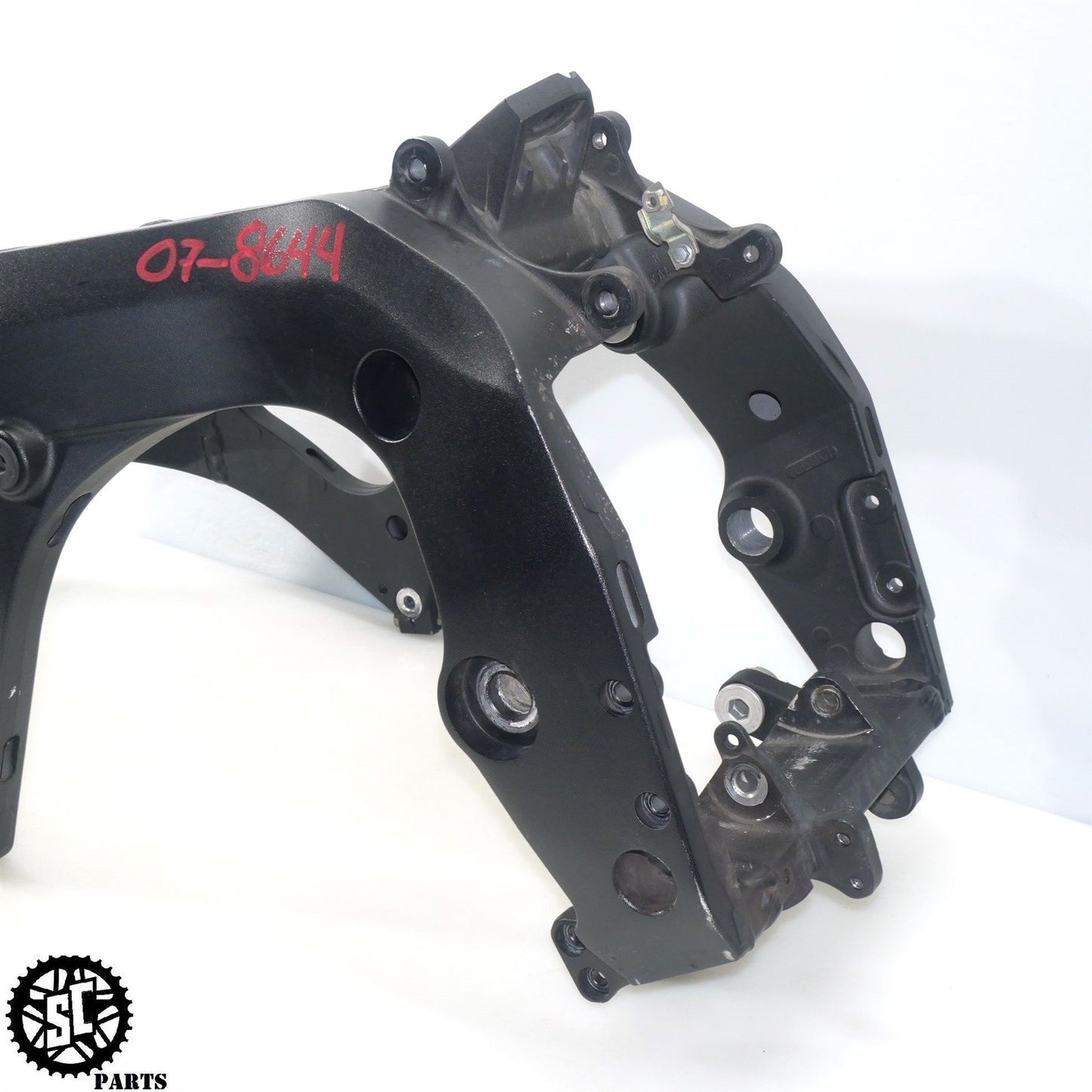 06 07 SUZUKI GSXR 600 FRAME CHASSIS NR BOS S70